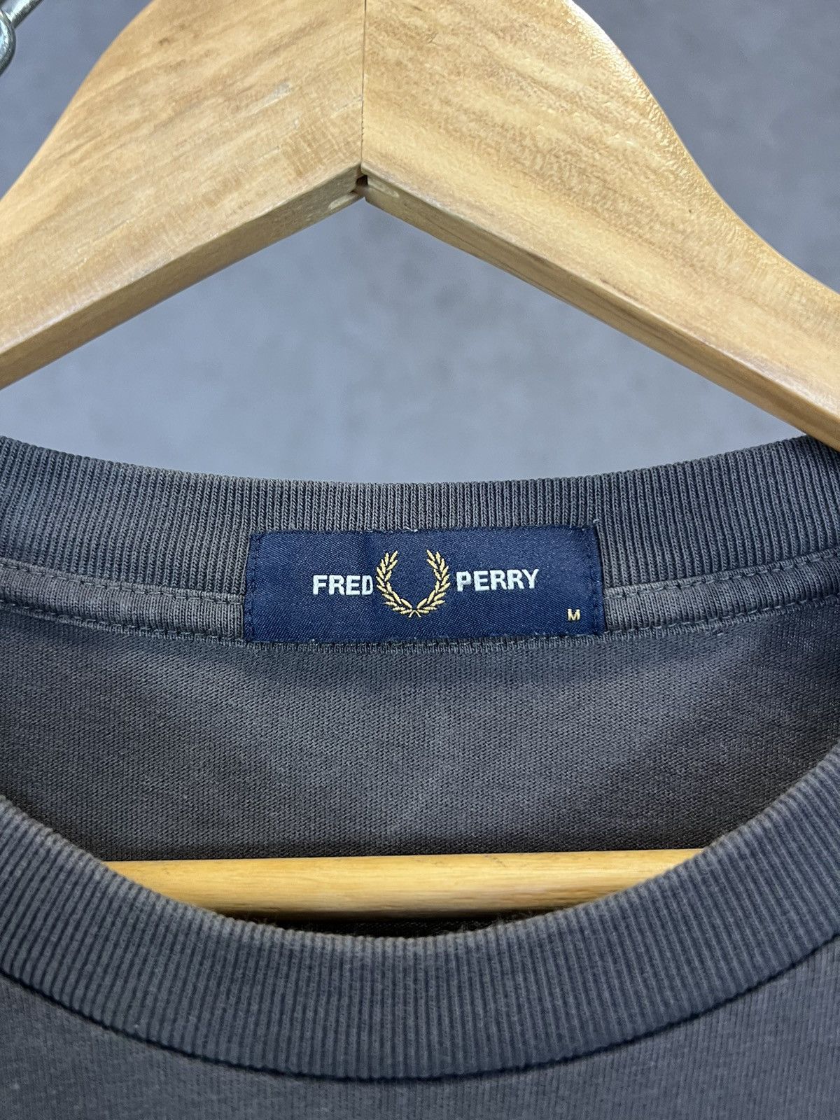 Fred Perry Fred Perry casual designer center logo longsleeve Size US M / EU 48-50 / 2 - 4 Thumbnail