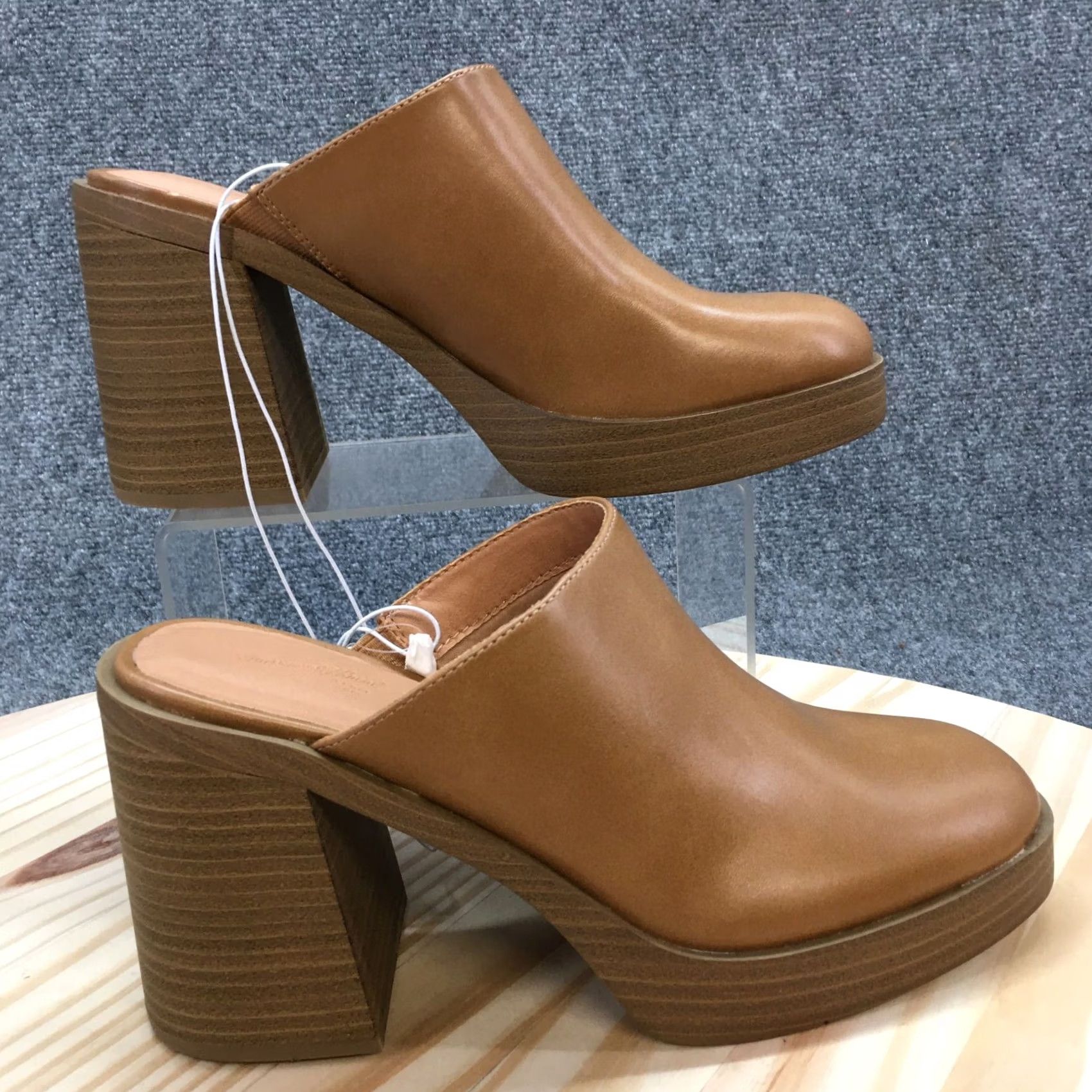 Vintage Universal Thread Heels Tess Mule Brown Faux Leather Slip On Womens 8 Casual Block Heel New Size US 8 / IT 38 - 2 Thumbnail