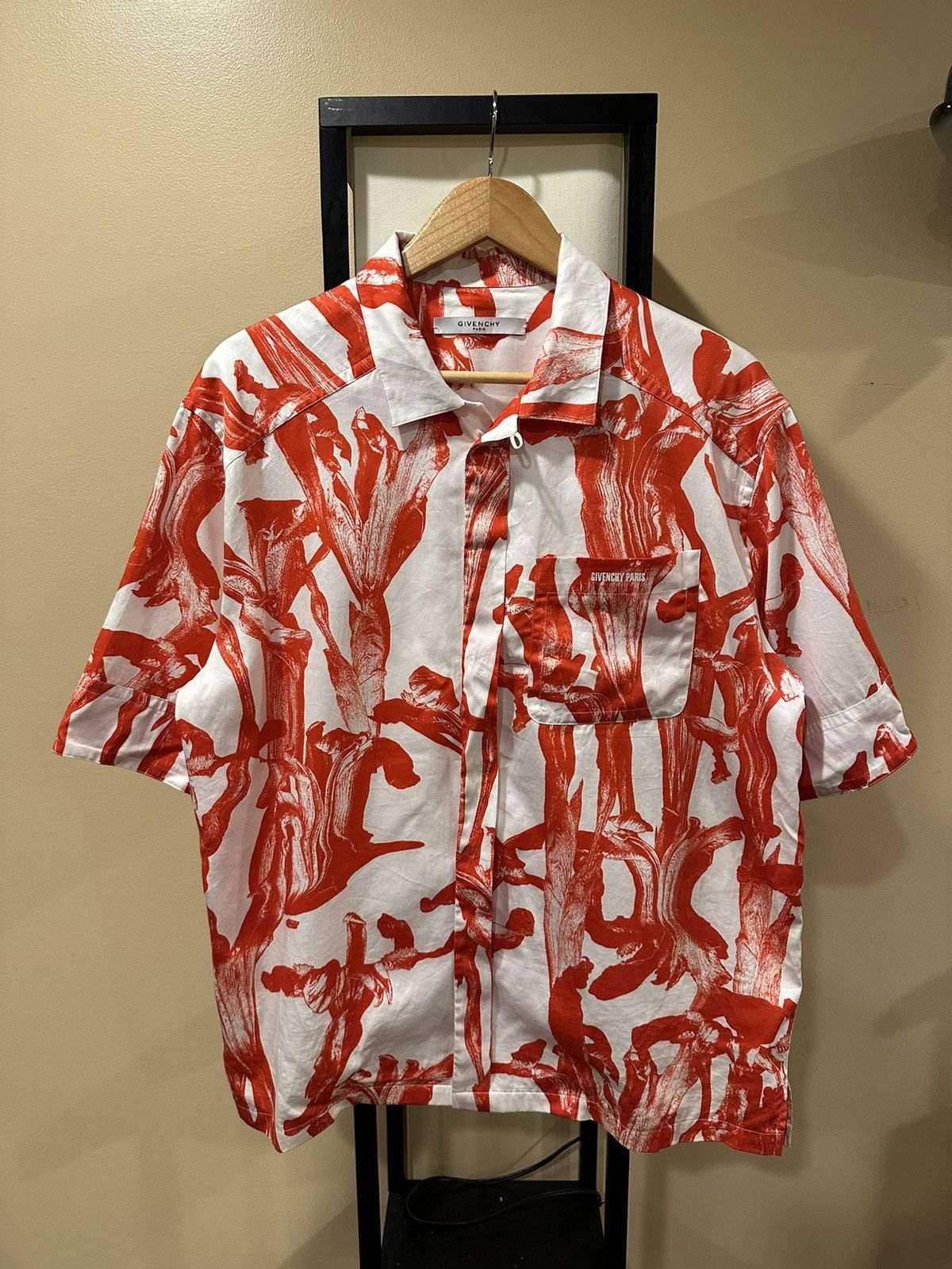 Givenchy Givenchy x MMW Iris Floral Flower Logo Button Up Shirt Size US L / EU 52-54 / 3 - 1 Thumbnail