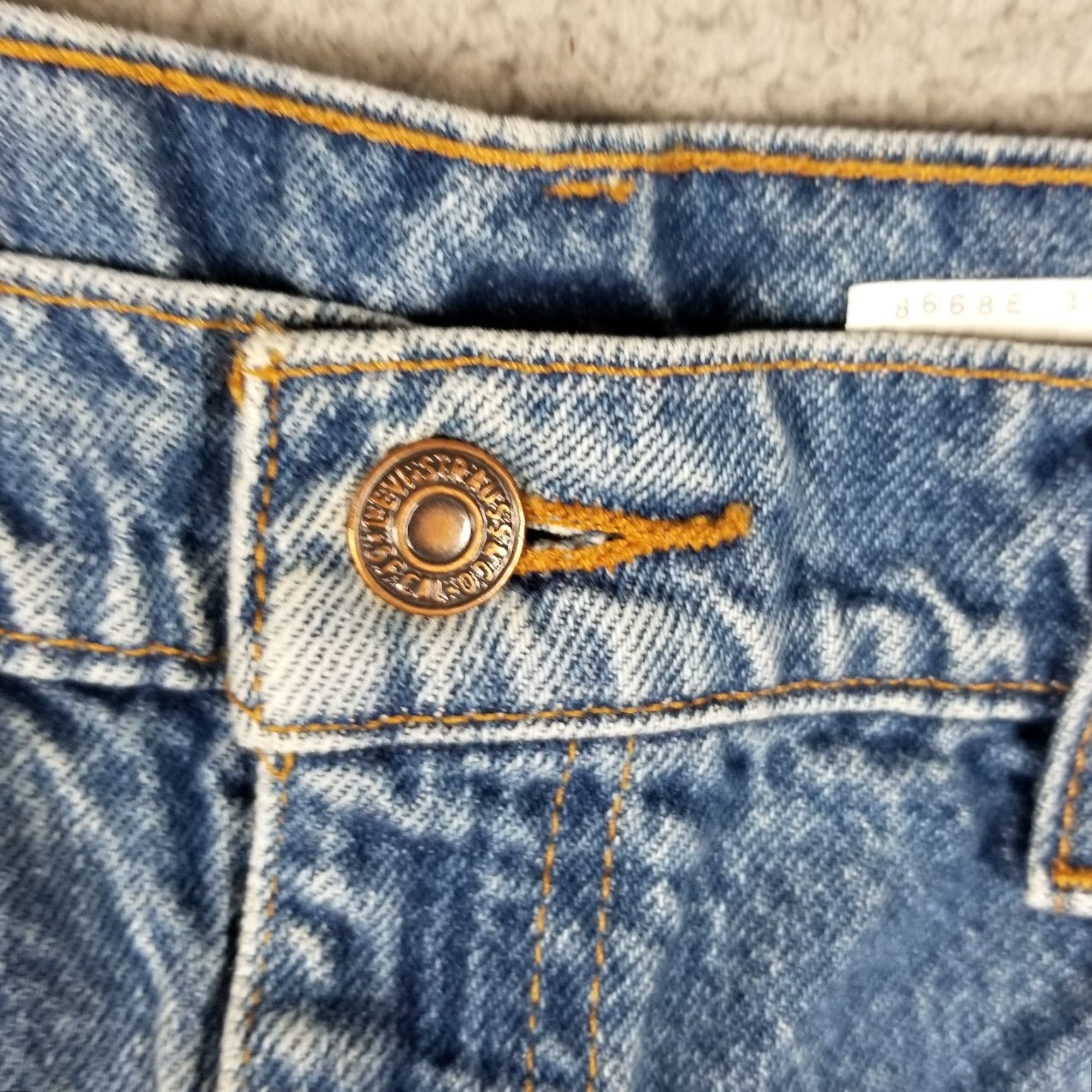 Levi's VINTAGE Levi’s 505 Jeans Orange Tab Straight Fit Denim Blue 36x27 Mens 90s USA Orange Tab 5-Pocket Jeans Size US 36 / EU 52 - 5 Thumbnail