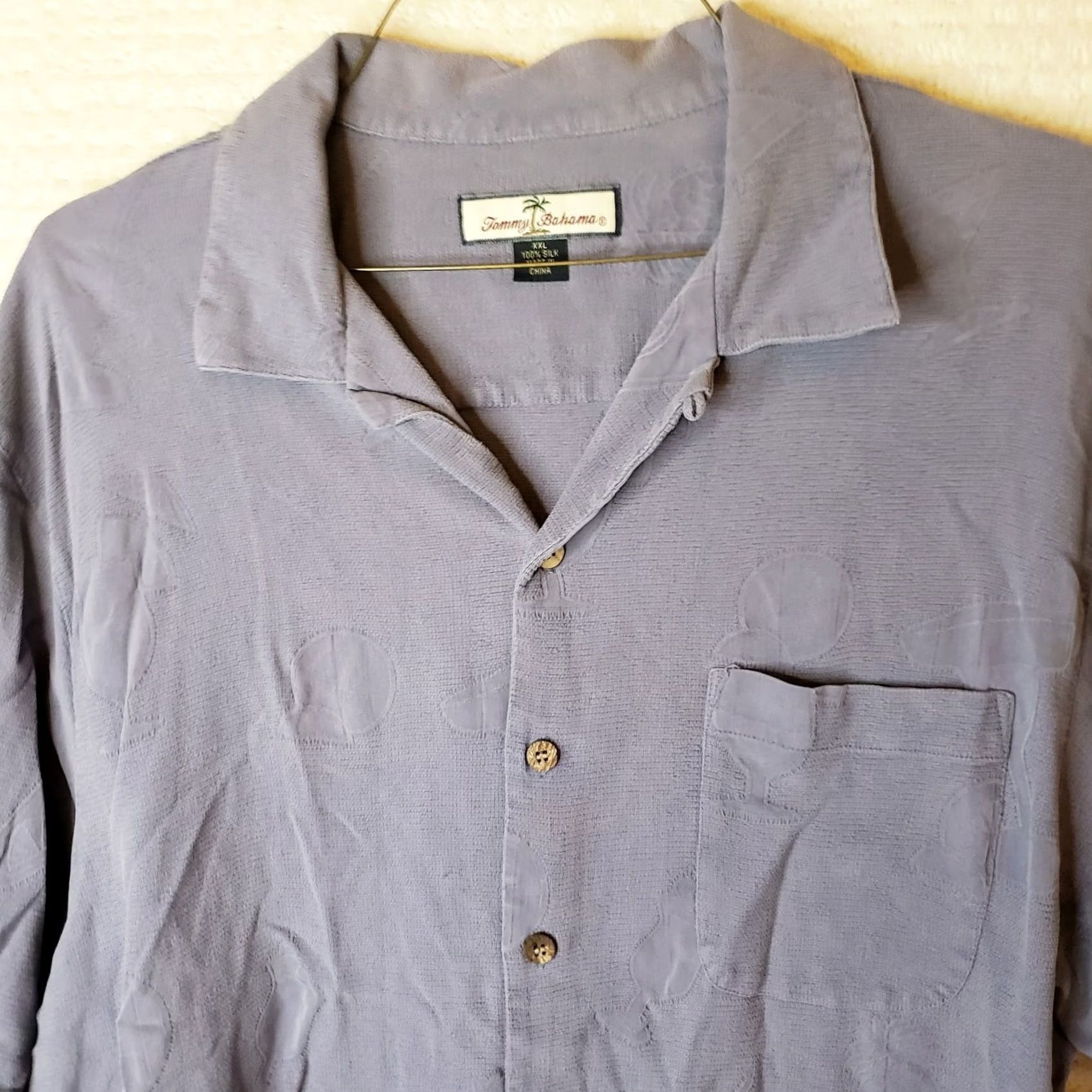 Tommy Bahama VINTAGE Tommy Bahama Silk Shirt Shirt Mens 2XL Blue Silk Short Sleeve Button-Up Hawaiian Collar 2XL Mens Size US XXL / EU 58 / 5 - 4 Thumbnail