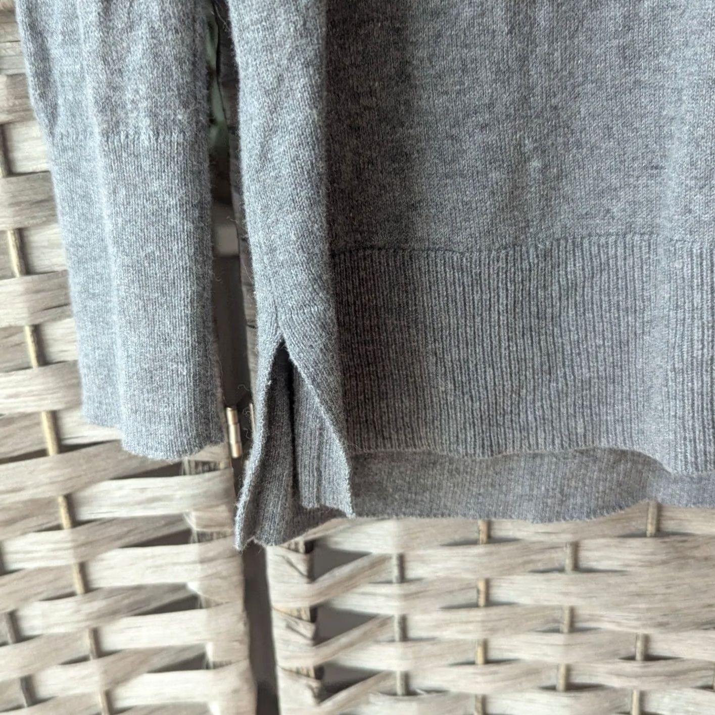 Loft Loft Gray Cowl Neck Sweater Long Sleeve Side Slits Sz S Minimalist Classic Cozy Size S / US 4 / IT 40 - 4 Thumbnail