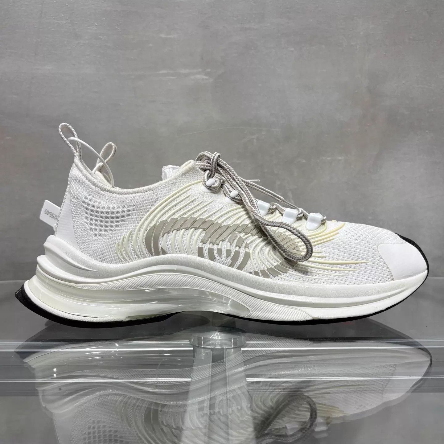 Gucci Gucci RUN White Sneakers 42.5 Size US 9.5 / EU 42-43 - 4 Thumbnail
