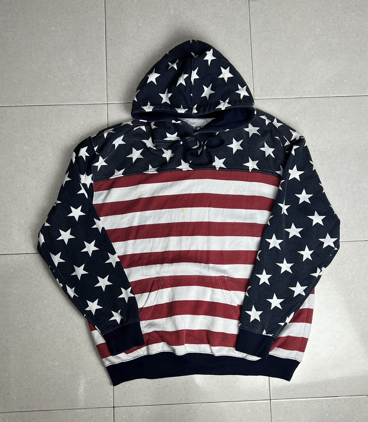 Vintage Hoodie Flag Very Nice Design Size US XL / EU 56 / 4 - 1 Thumbnail