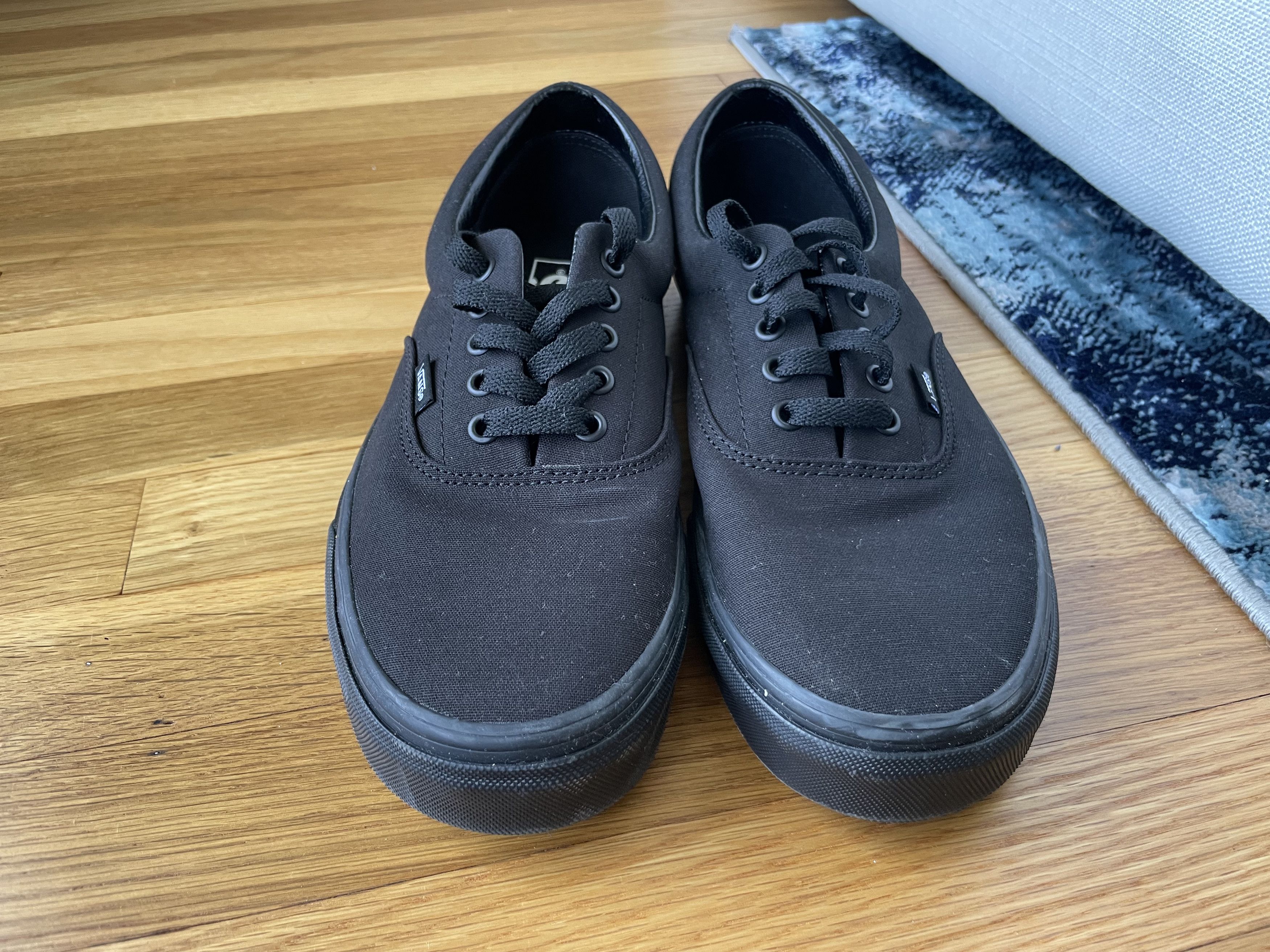 Vans Vans Authentic Skate Shoe Size US 10.5 / EU 43-44 - 9 Thumbnail