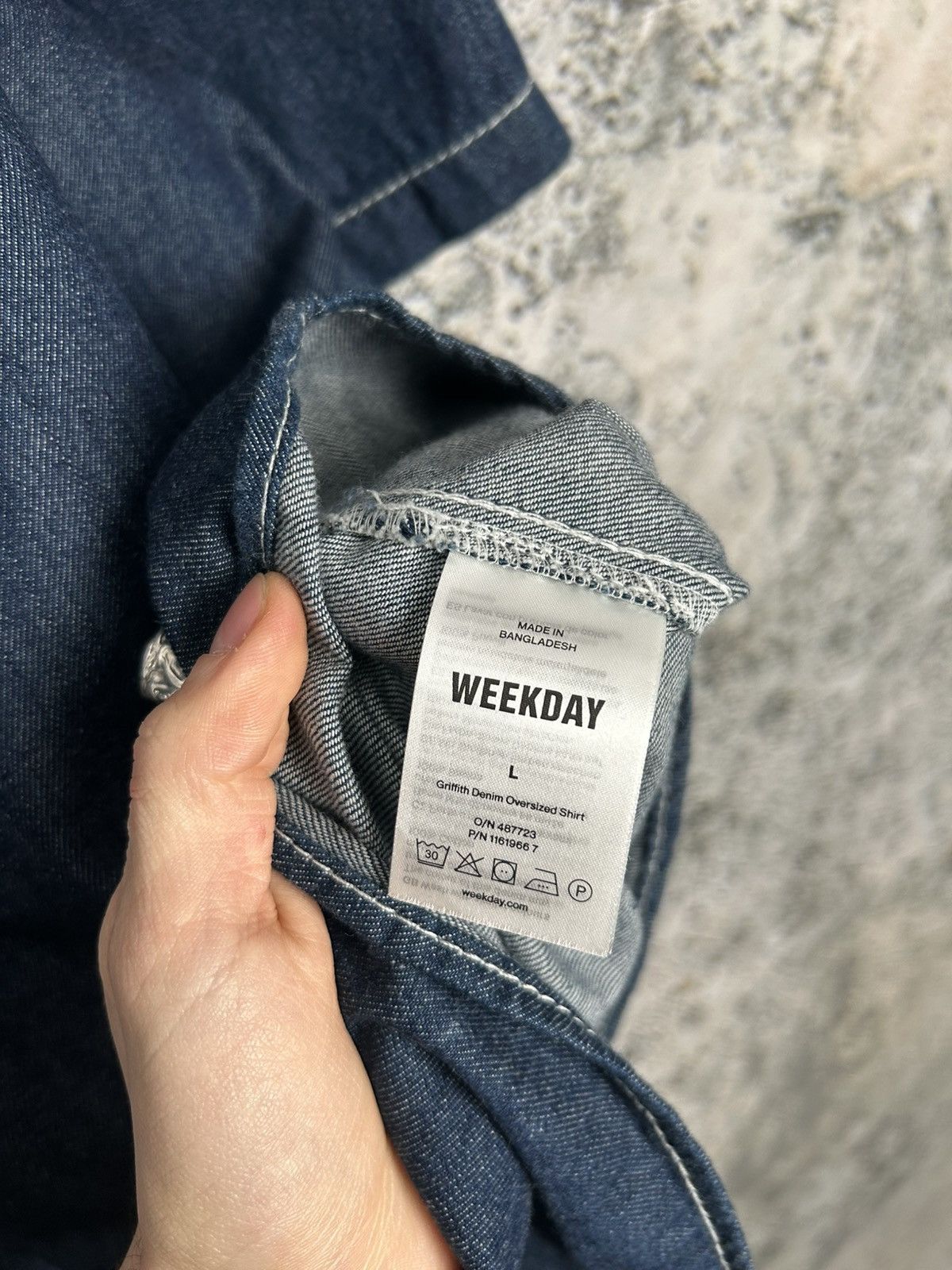 Weekday Weekday Griffith Denim Oversized Shirt Raw Jeans Skate Baggy Size US L / EU 52-54 / 3 - 6 Thumbnail