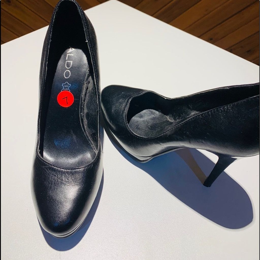 Aldo Aldo size 7 Black high heels pumps Size US 7 / IT 37 - 2 Thumbnail