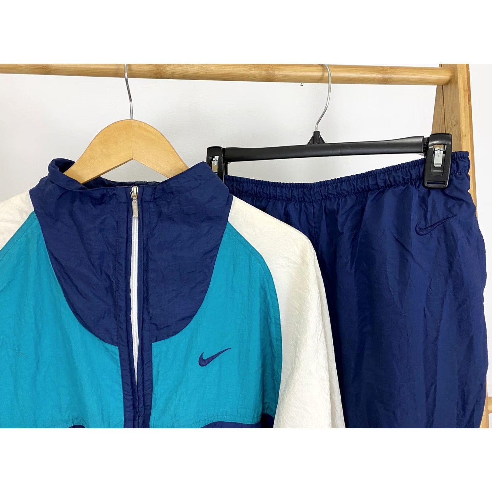 Nike VTG Nike Women's Tracksuit Set Windbreaker Jacket & Pants M Multicolor Colorful 90s Style Mens Womens Boys Girls Size 32" / US 10 / IT 46 - 5 Thumbnail