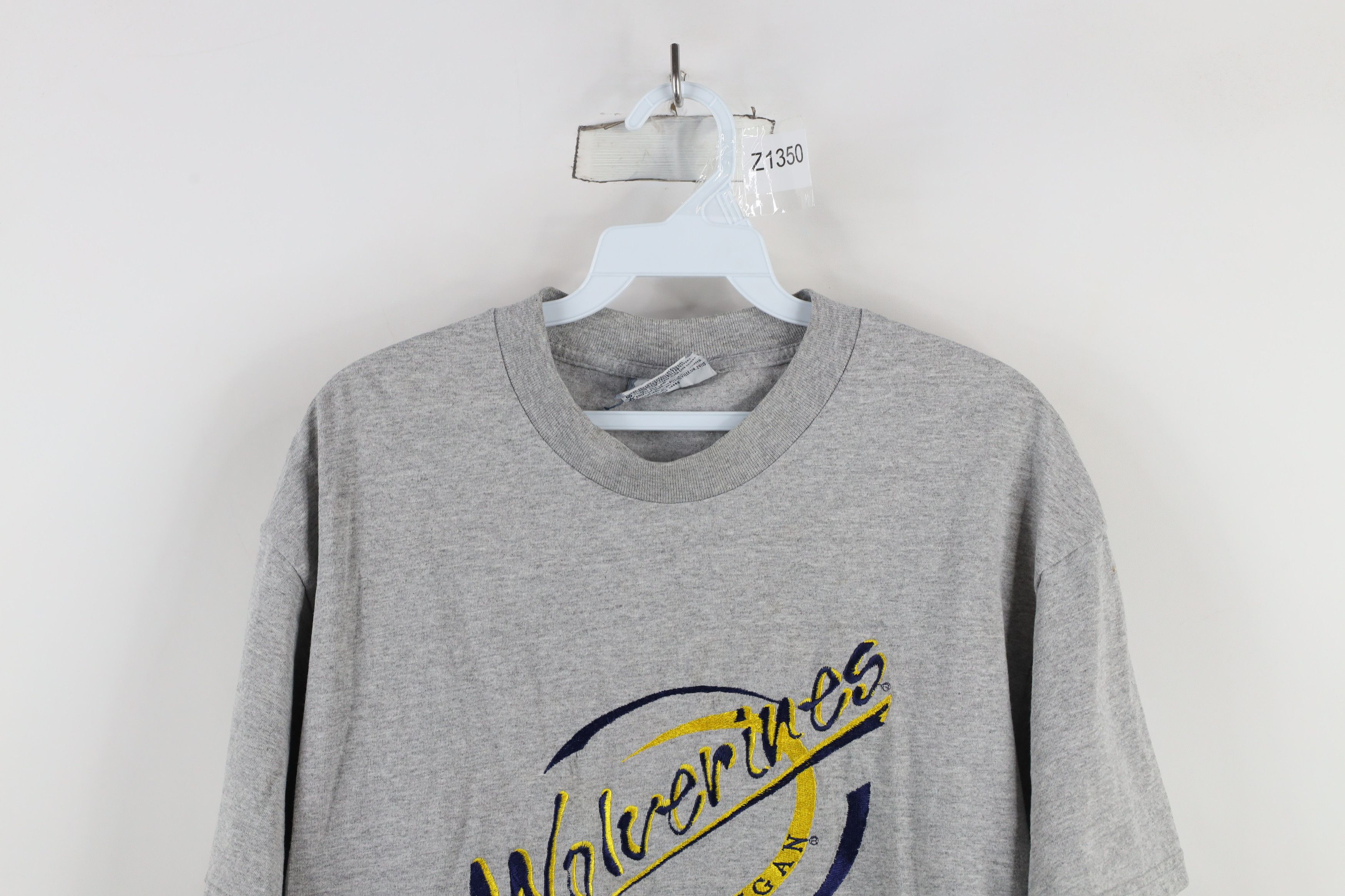 Vintage Vintage 90s University of Michigan Short Sleeve T-Shirt Size US L / EU 52-54 / 3 - 2 Thumbnail