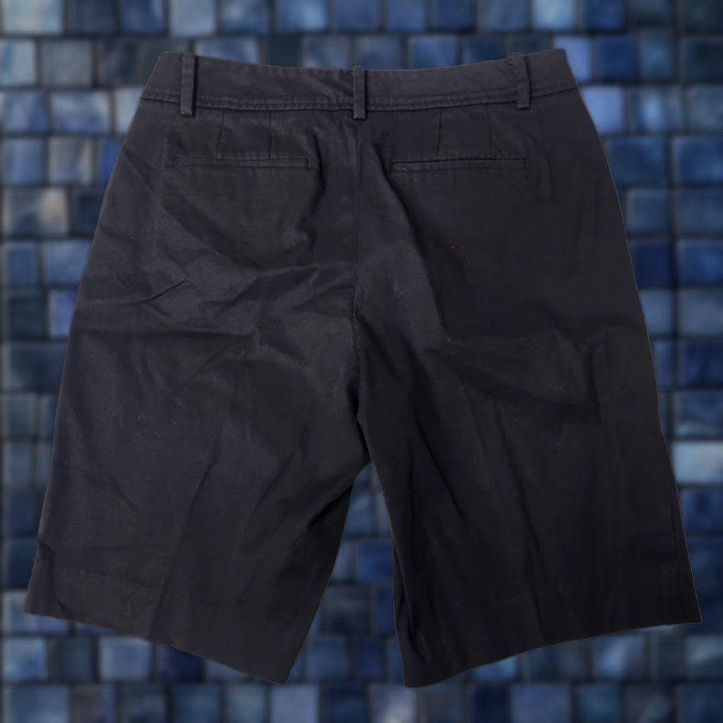 Talbots Talbots Womens 6P Petite Black Flat Front Cotton Chino Shorts Belted Pockets Size 28" / US 6 / IT 42 - 1 Thumbnail