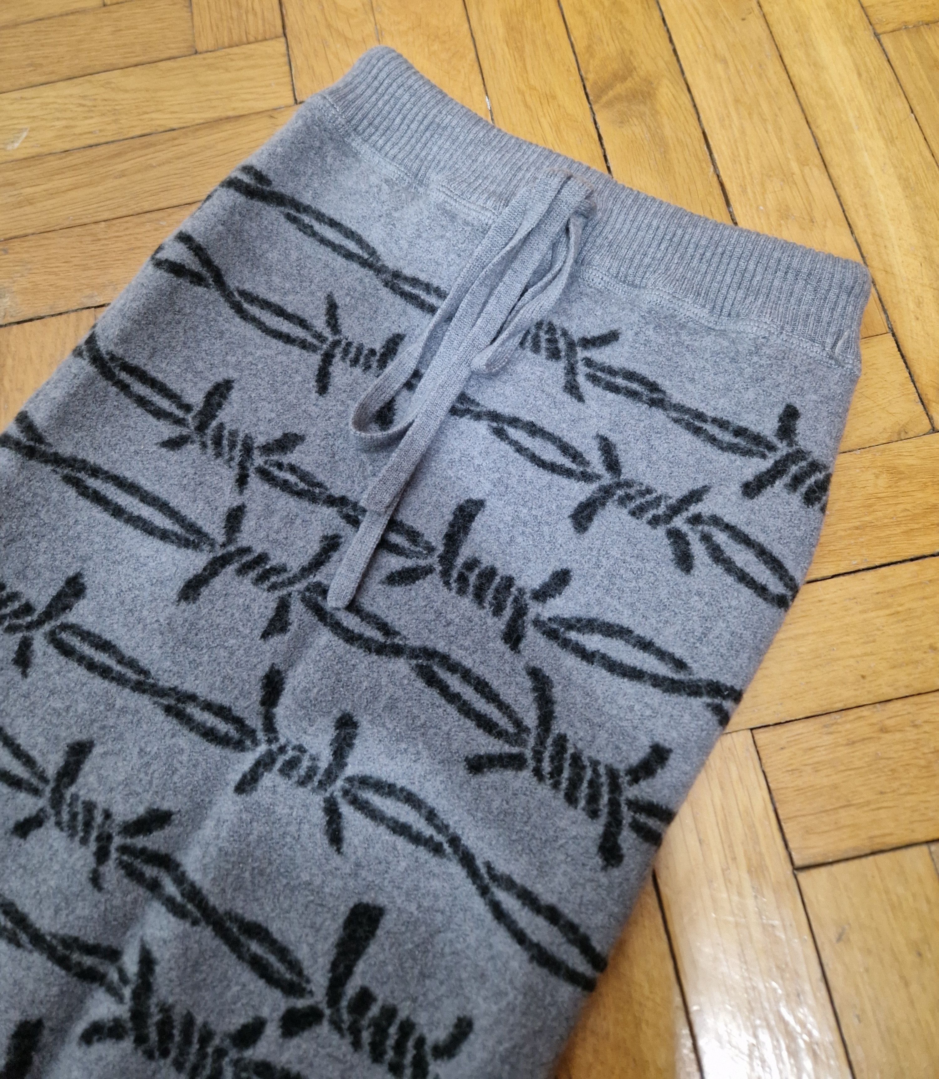 Vivienne Westwood Vivienne Westwood skirt Size 26" / US 2 / IT 38 - 2 Thumbnail