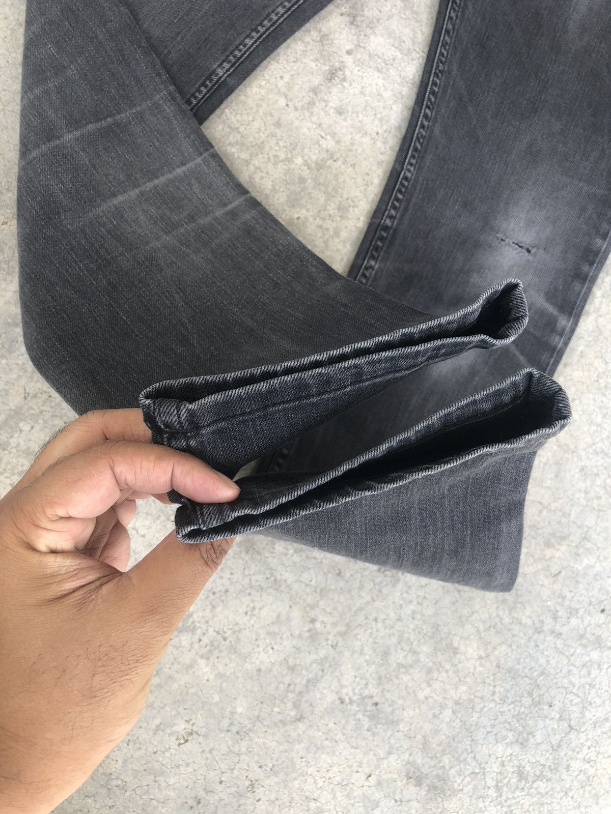 Acne Studios Acne Studios Jeans Distressee Jeans Size US 31 - 18 Thumbnail
