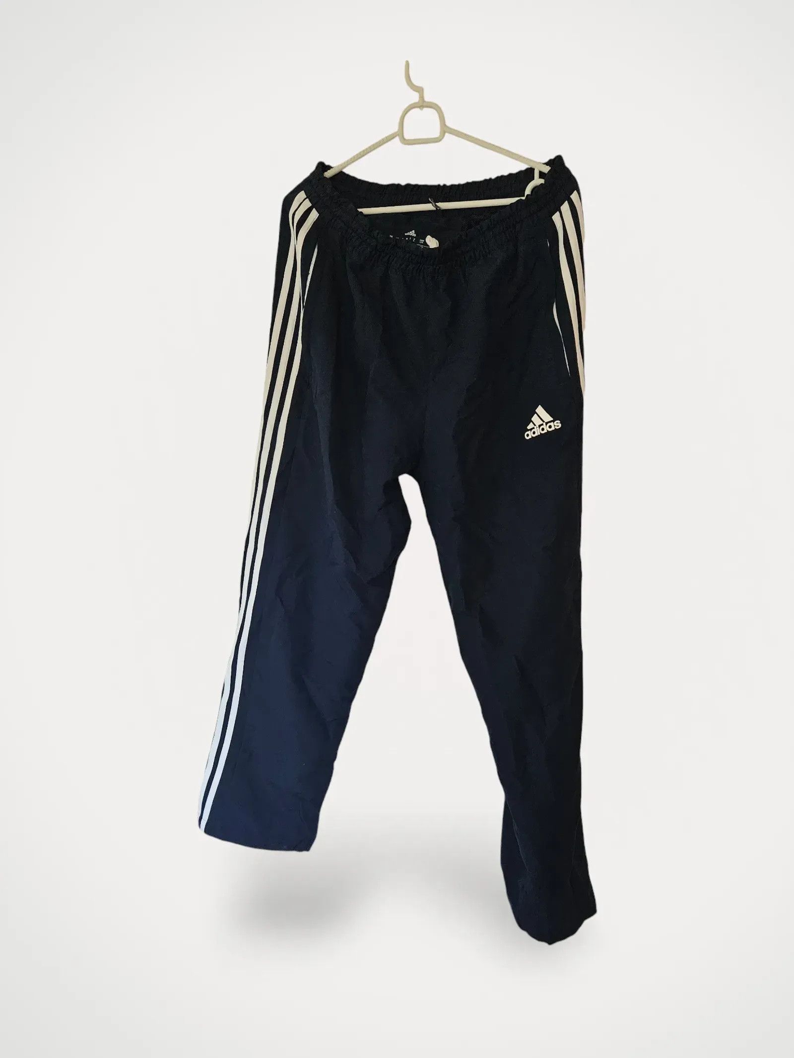 Adidas Adidas Sweatpants Size 30" / US 8 / IT 44 - 1 Thumbnail