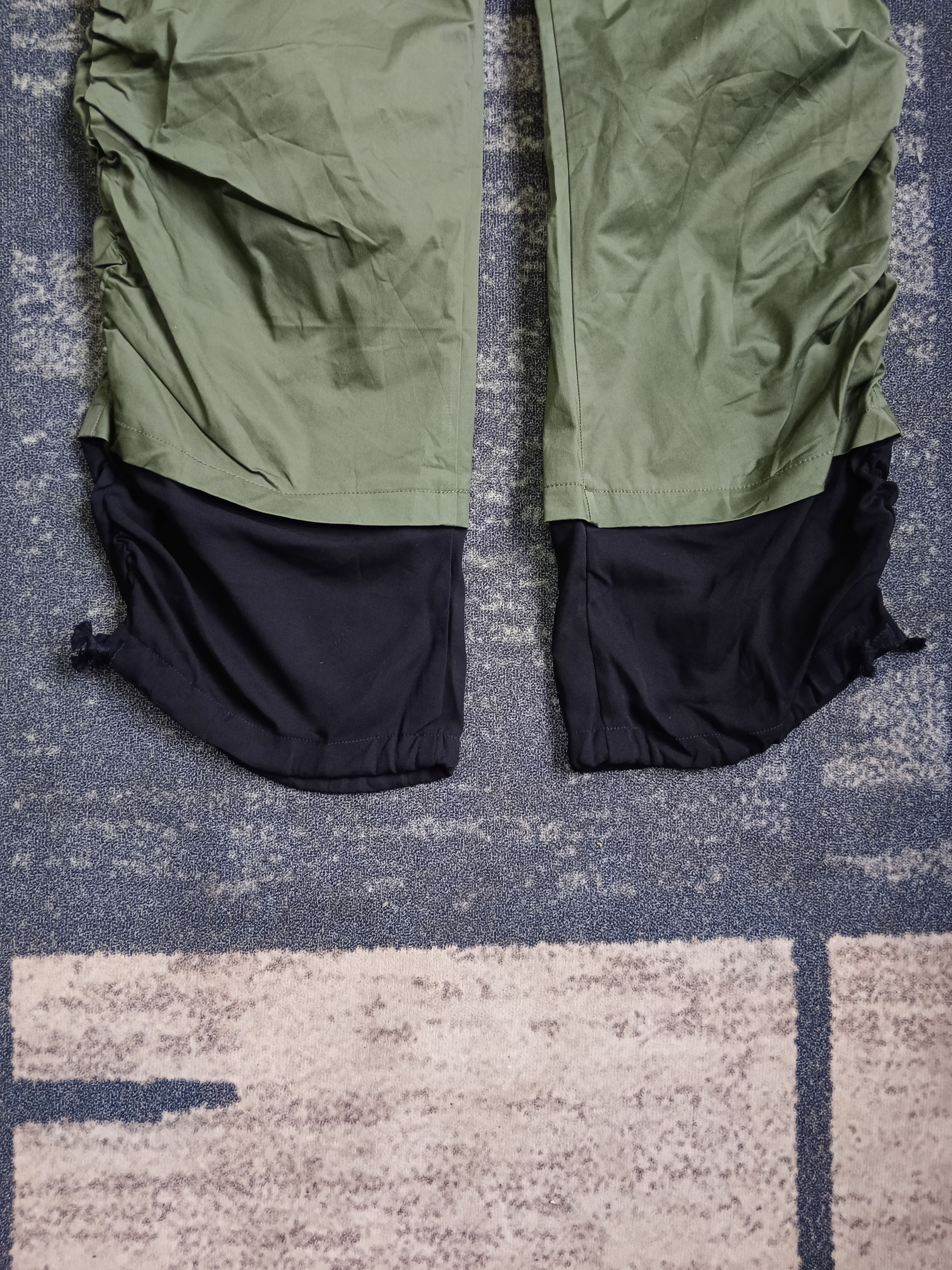 Undercover UNDERCOVER GU 0LIVE GREEN CARGO PANTS Size US 28 / EU 44 - 6 Thumbnail