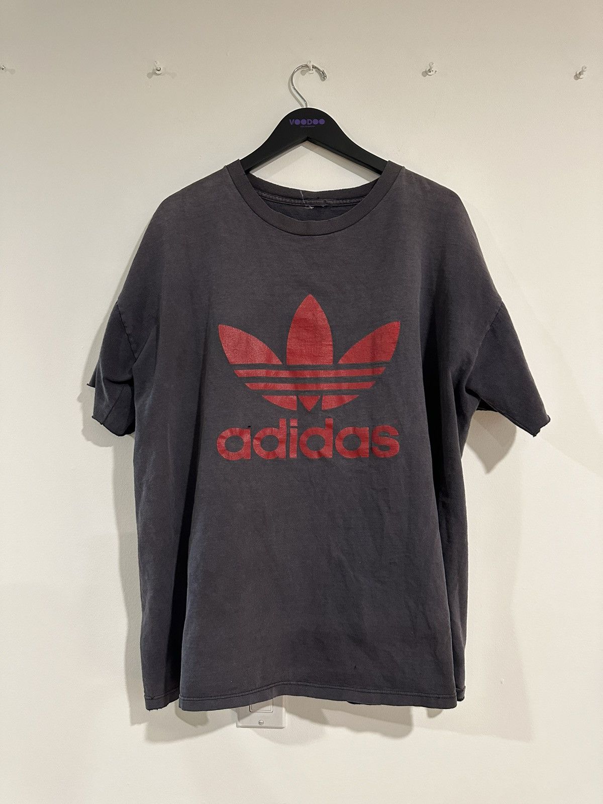 Adidas × Vintage Vintage adidas tee Size US XL / EU 56 / 4 - 1 Thumbnail