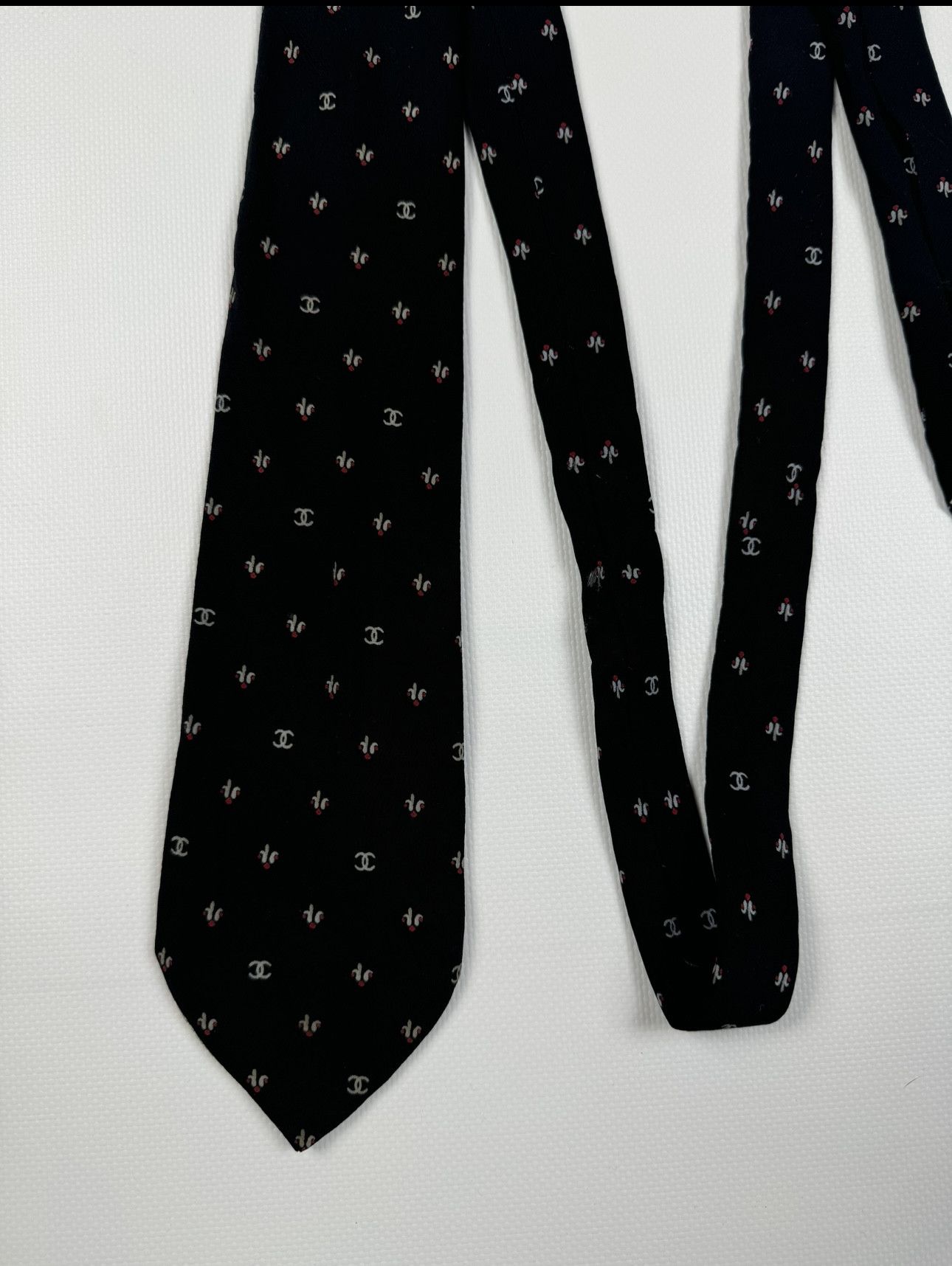 Chanel 90s Chanel Silk Tie Vintage Size ONE SIZE - 2 Thumbnail