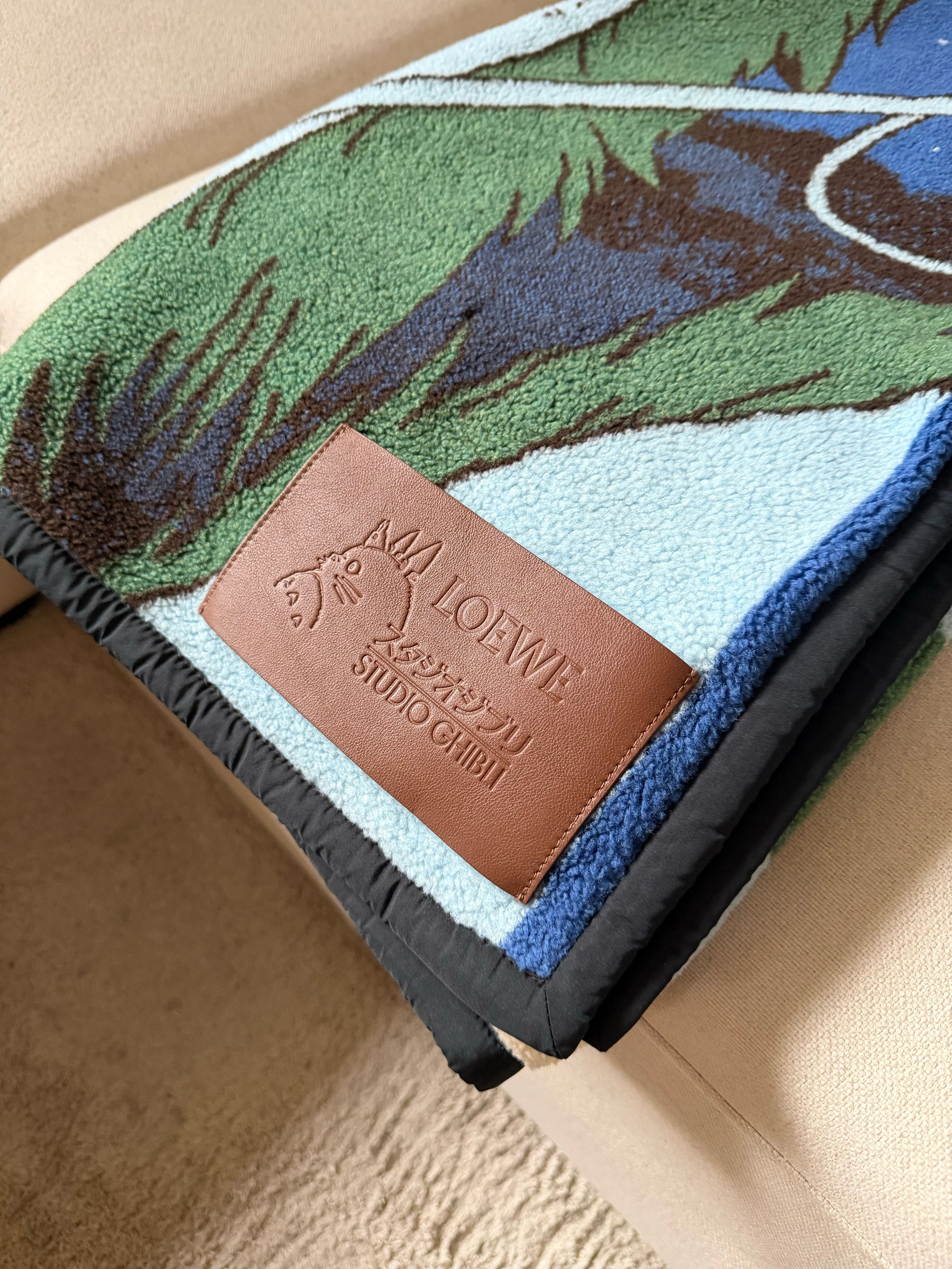 Loewe Loewe x Spirited Away towel / blanket (studio Ghibli) Size ONE SIZE - 2 Thumbnail