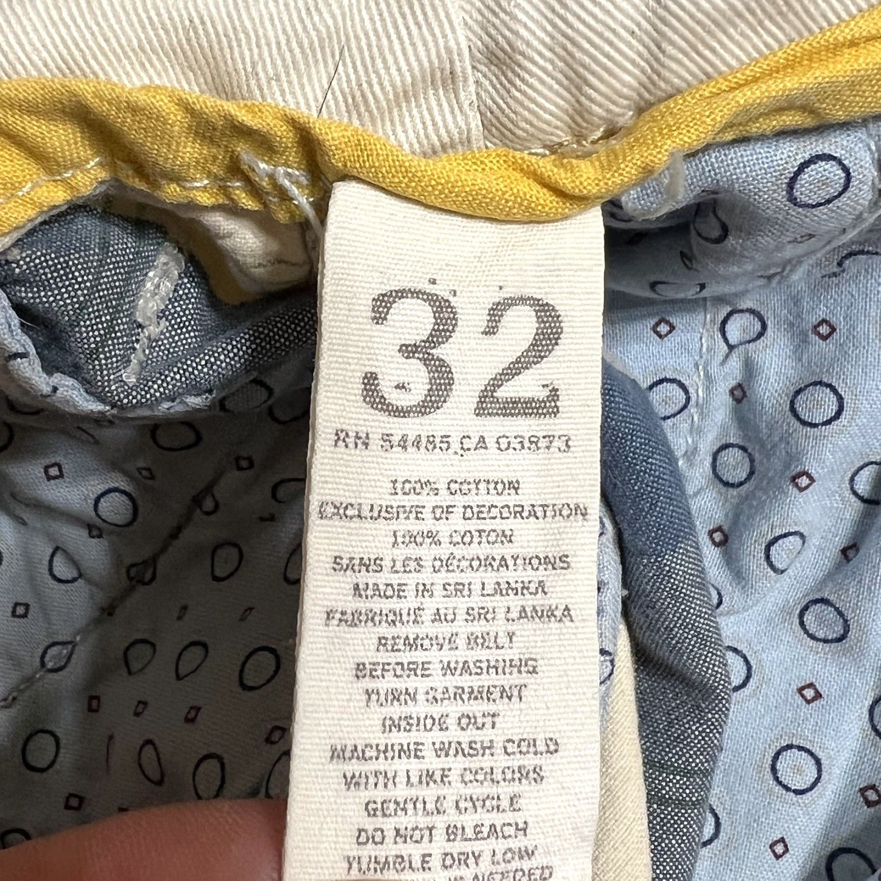 American Eagle Outfitters American Eagle Outfitters Shorts Men Plaid Bermuda Flat Front Distressed Multicolor 34 Inseam 10 Casual Casual Mens Bermuda Shorts Size US 34 / EU 50 - 5 Thumbnail