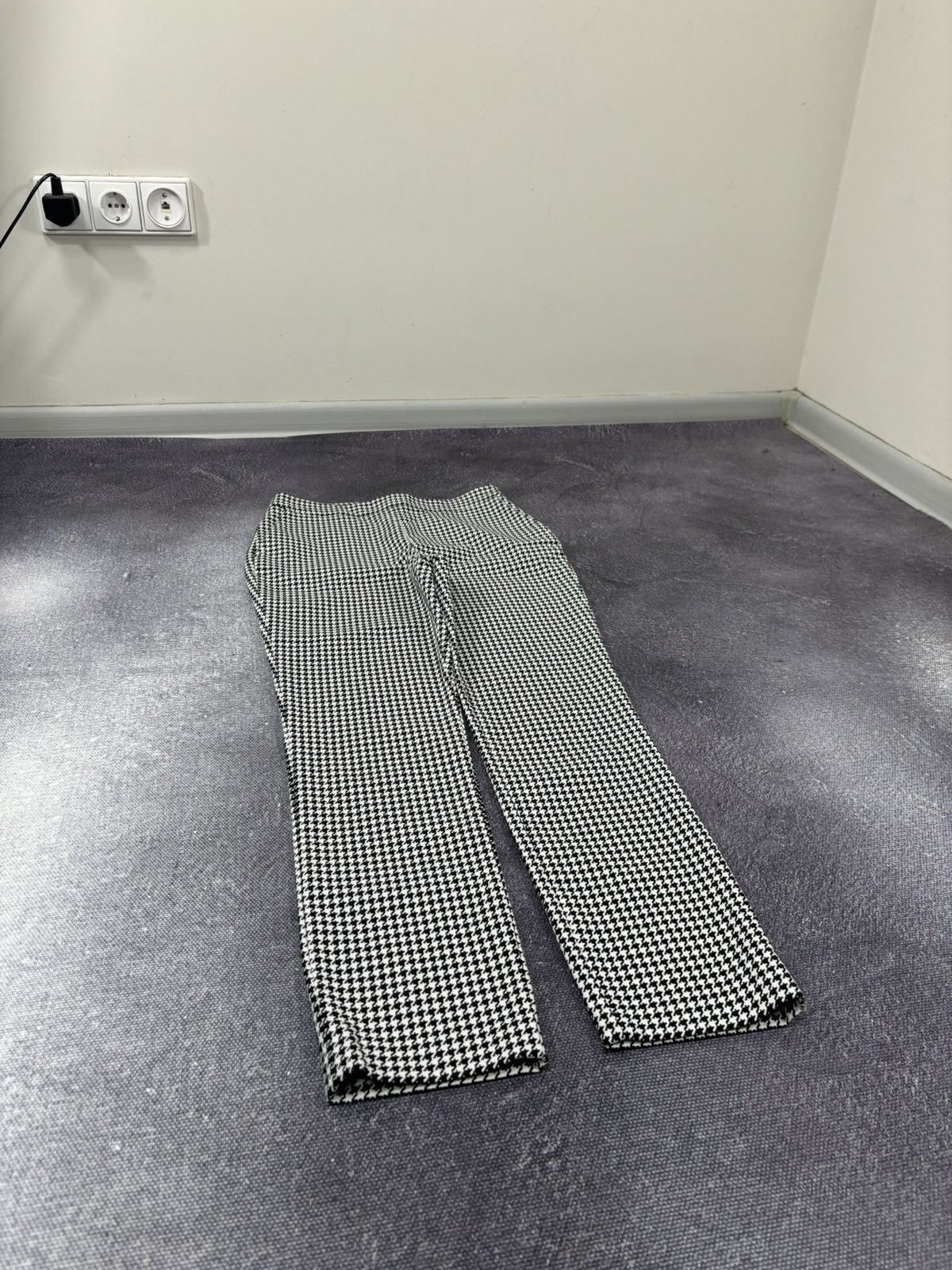 Sezane Sezane Clara Houndstooth High Waist Luxury Tapered Pants Size 26" / US 2 / IT 38 - 4 Thumbnail