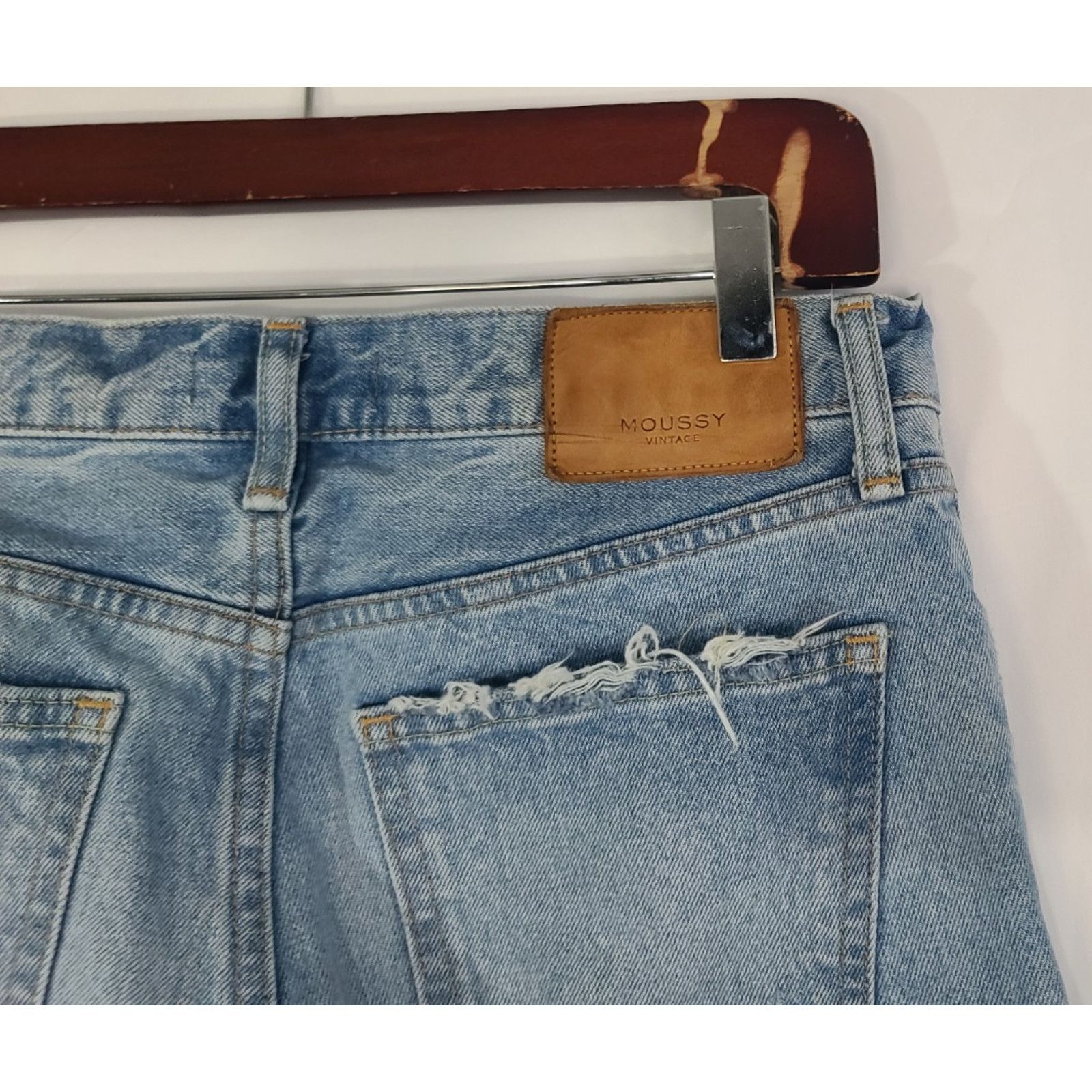 MOUSSY Moussy Vintage Womens May Tapered Destroyed Jeans Blue 27 Size 27" / US 4 / IT 40 - 8 Thumbnail