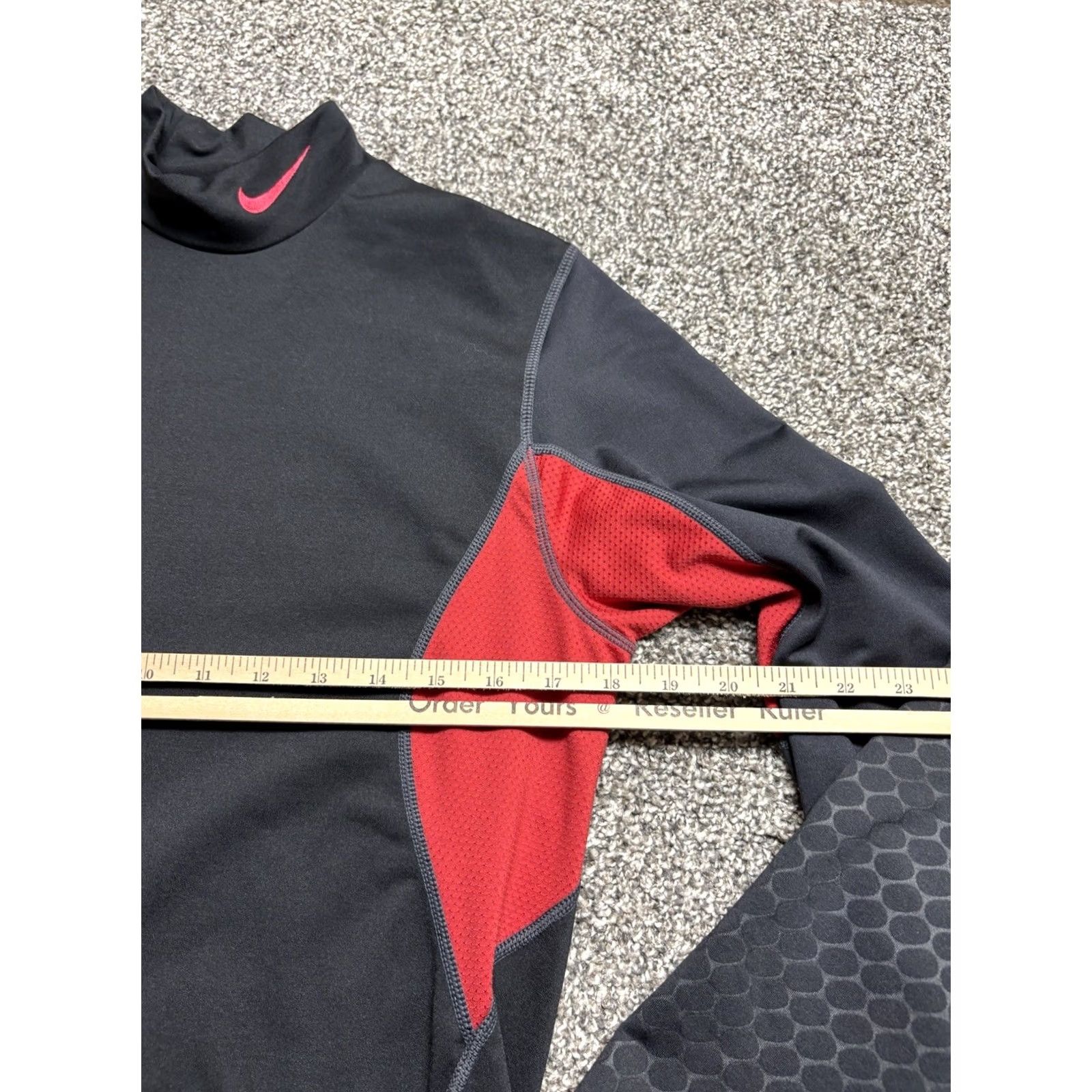 Nike Nike Pro Combat Shirt Men M Black Fitted Compression Long Sleeve Shirt Size US M / EU 48-50 / 2 - 6 Thumbnail