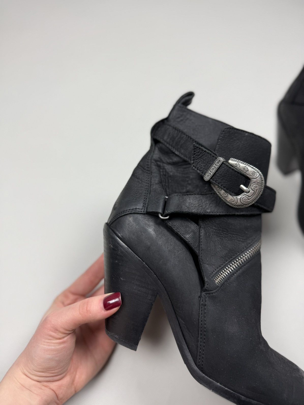Allsaints Allsaints Ladies Avant-Garde Heeled Ankle Boots Shoes Size US 9 / IT 39 - 4 Thumbnail