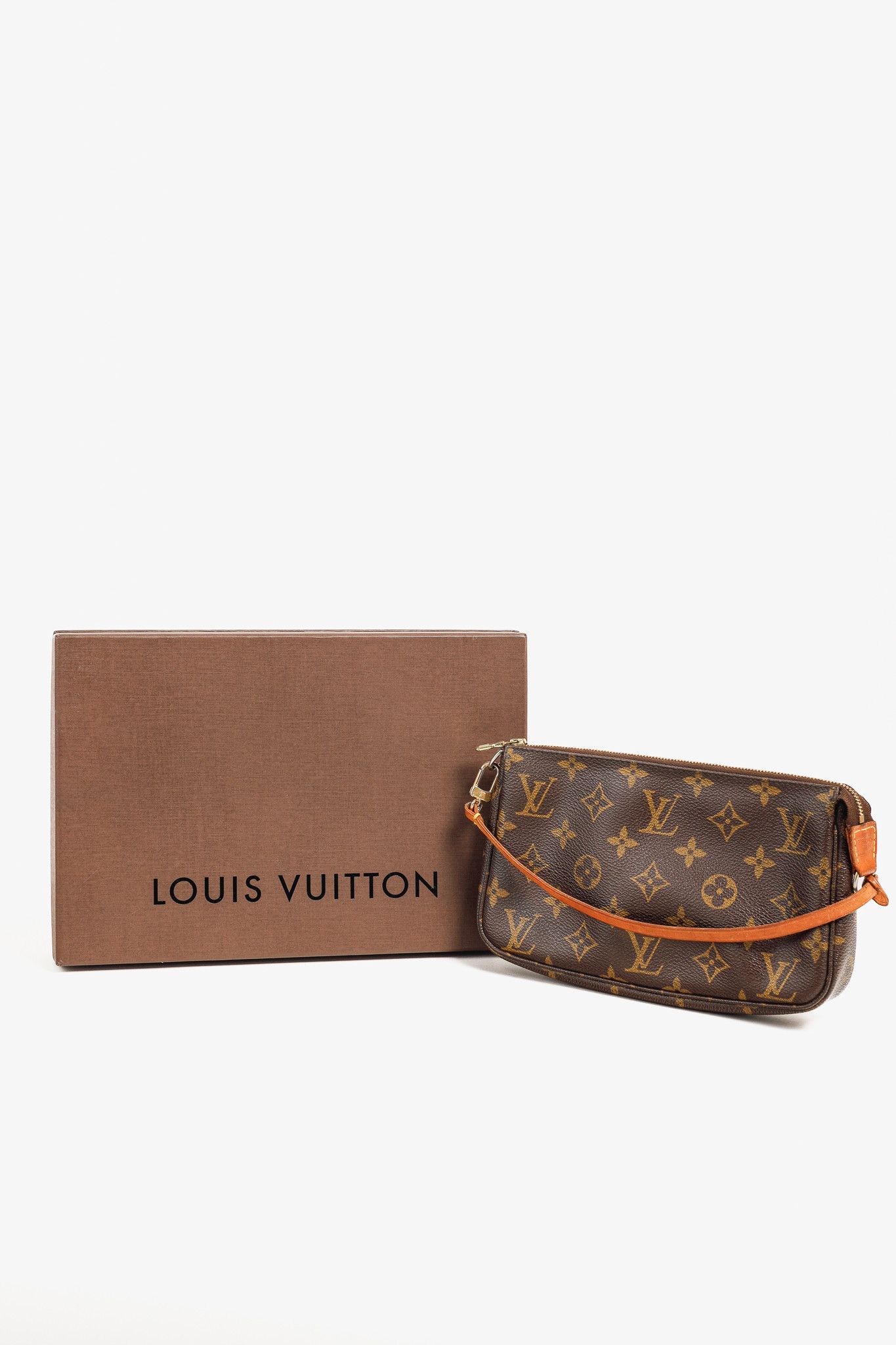 Louis Vuitton Louis Vuitton Monogram Canvas Pochette Accessoires Bag Size ONE SIZE - 11 Thumbnail