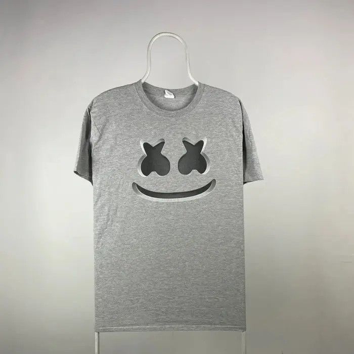 Band Tees Marshmello dj T-shirt band tee vintage size XLarge Size US XL / EU 56 / 4 - 1 Thumbnail