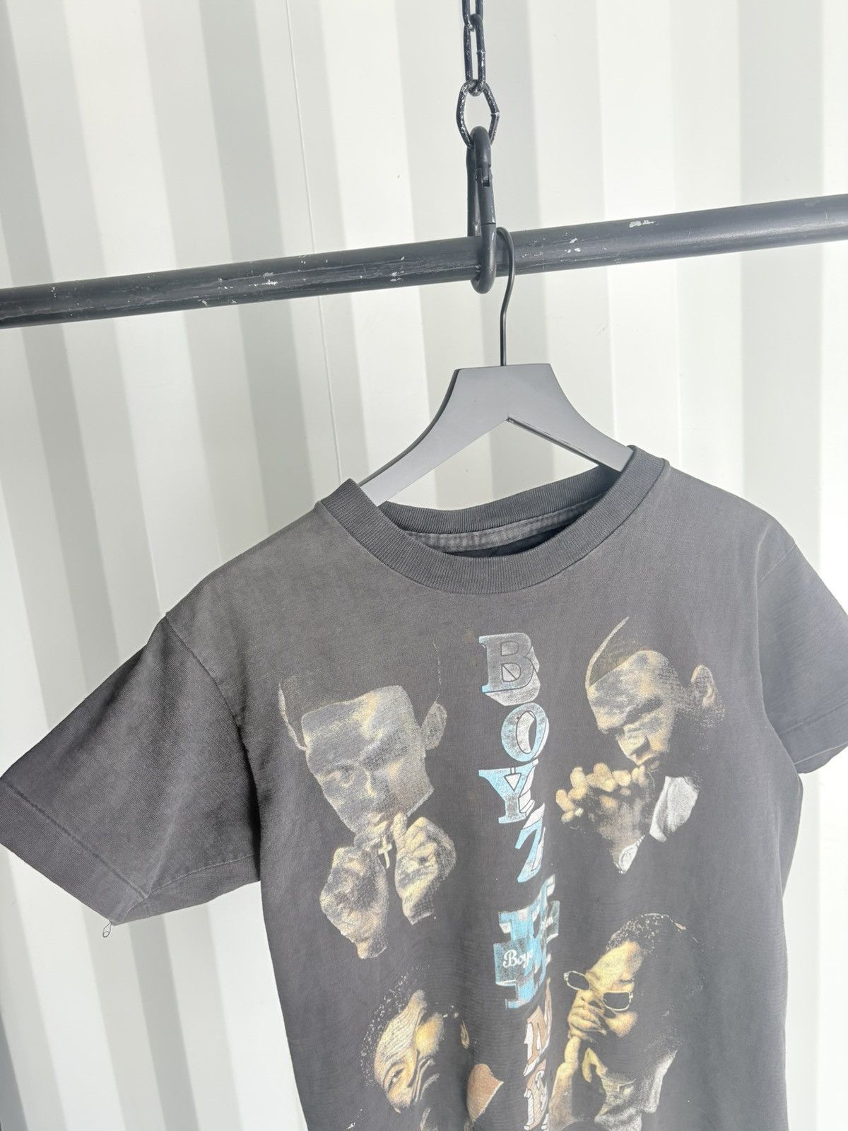 Vintage Vintage Boys 2 Men Shirt Faded Distressed GRUNGE Band Rap Size US M / EU 48-50 / 2 - 2 Thumbnail