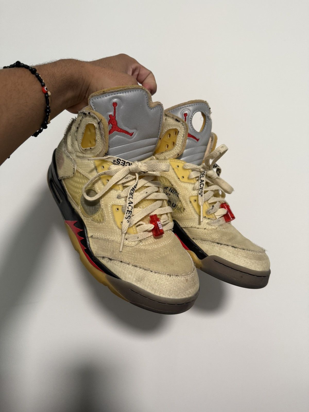 Jordan Brand × Off-White Off-White Jordan 5 ‘Sail’ Size US 9 / EU 42 - 9 Thumbnail