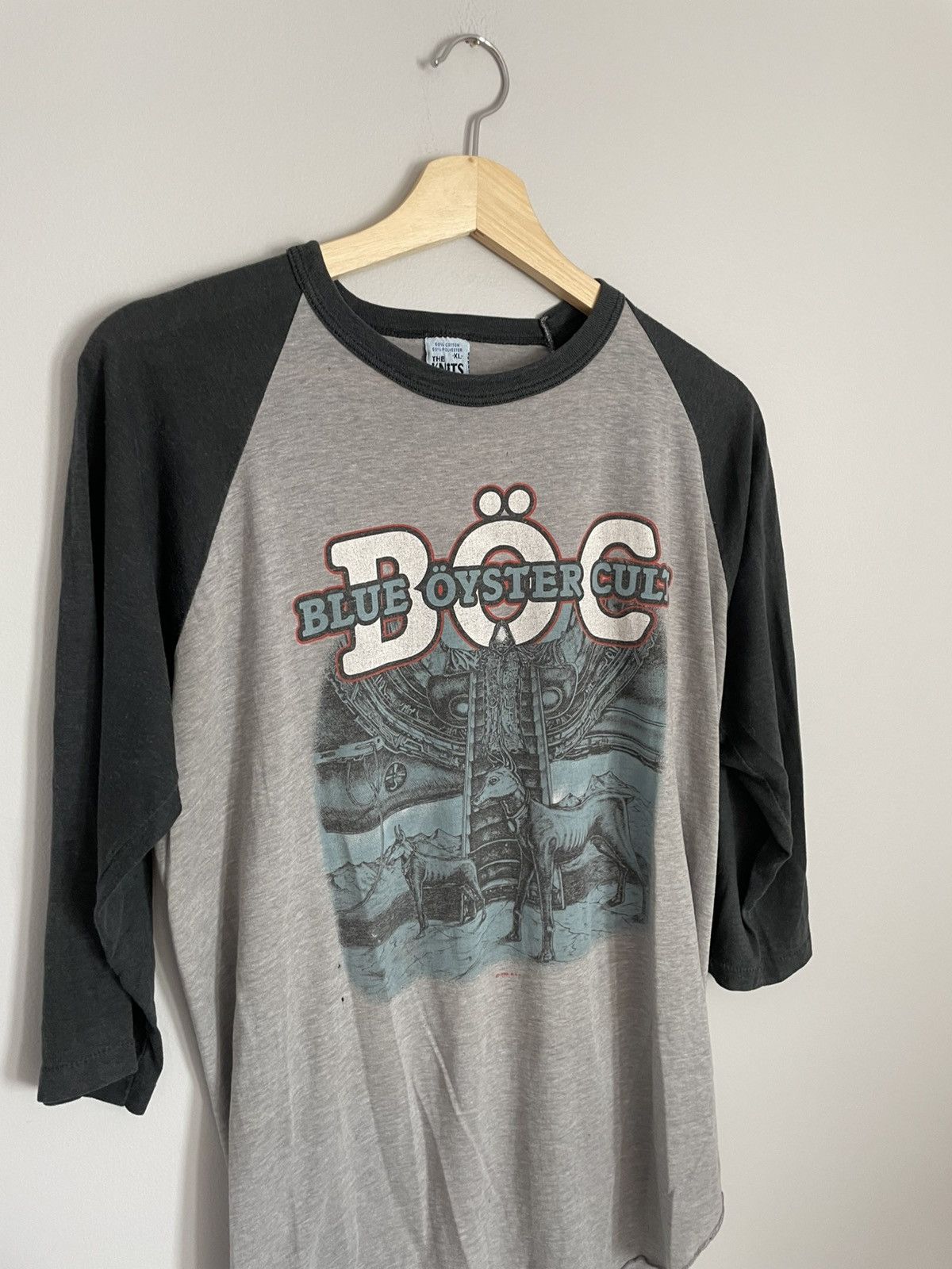 Vintage Vintage Blue Oyster Cult 1982 Tour Band T-Shirt Size US S / EU 44-46 / 1 - 2 Thumbnail