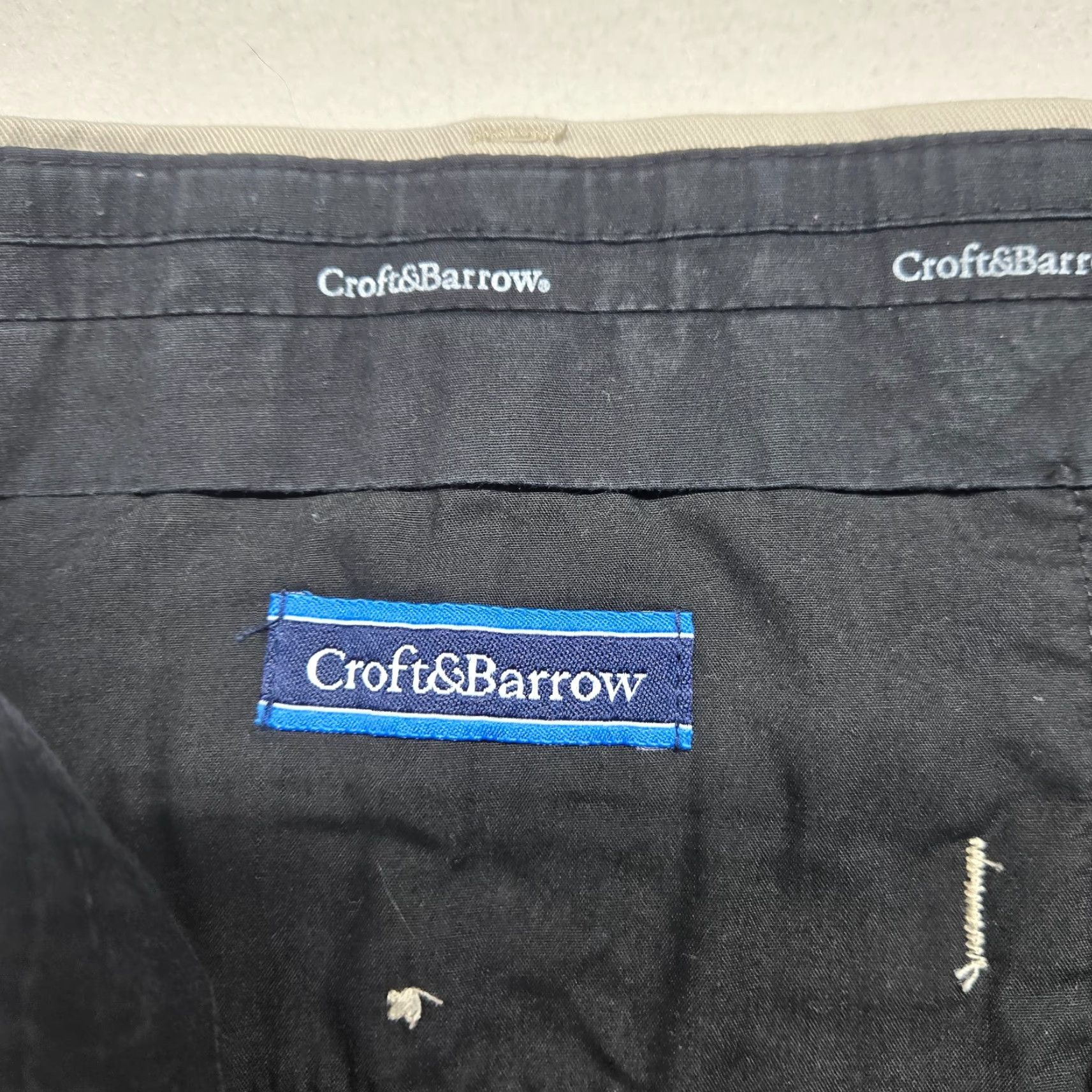 Croft & Barrow Croft & Barrow Beige Dress Pants Adult Men 36 x 30 Waist 36 Inseam 30 Flat Front Button Zipper Belt Loops Pockets Classic Fit Size US 36 / EU 52 - 2 Thumbnail