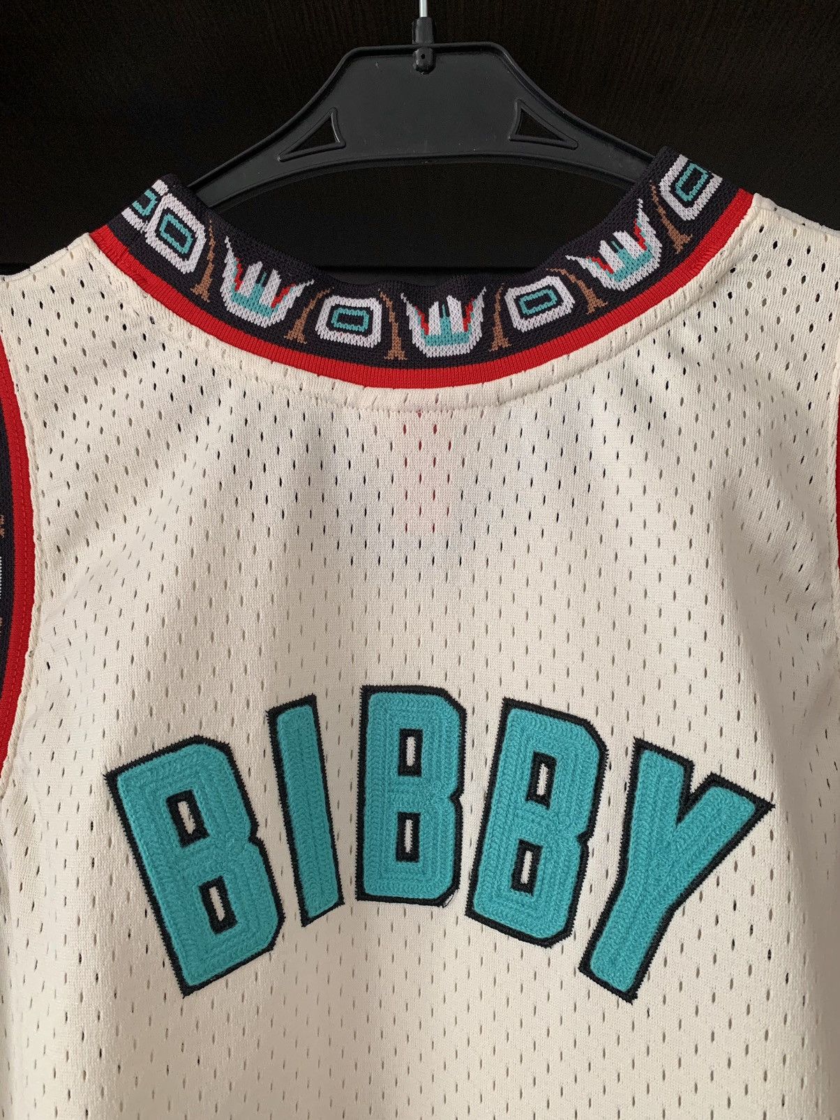 Mitchell & Ness Vancouver Grizzlies Mike Bibby Mitchell & Ness Jersey Size US L / EU 52-54 / 3 - 9 Thumbnail