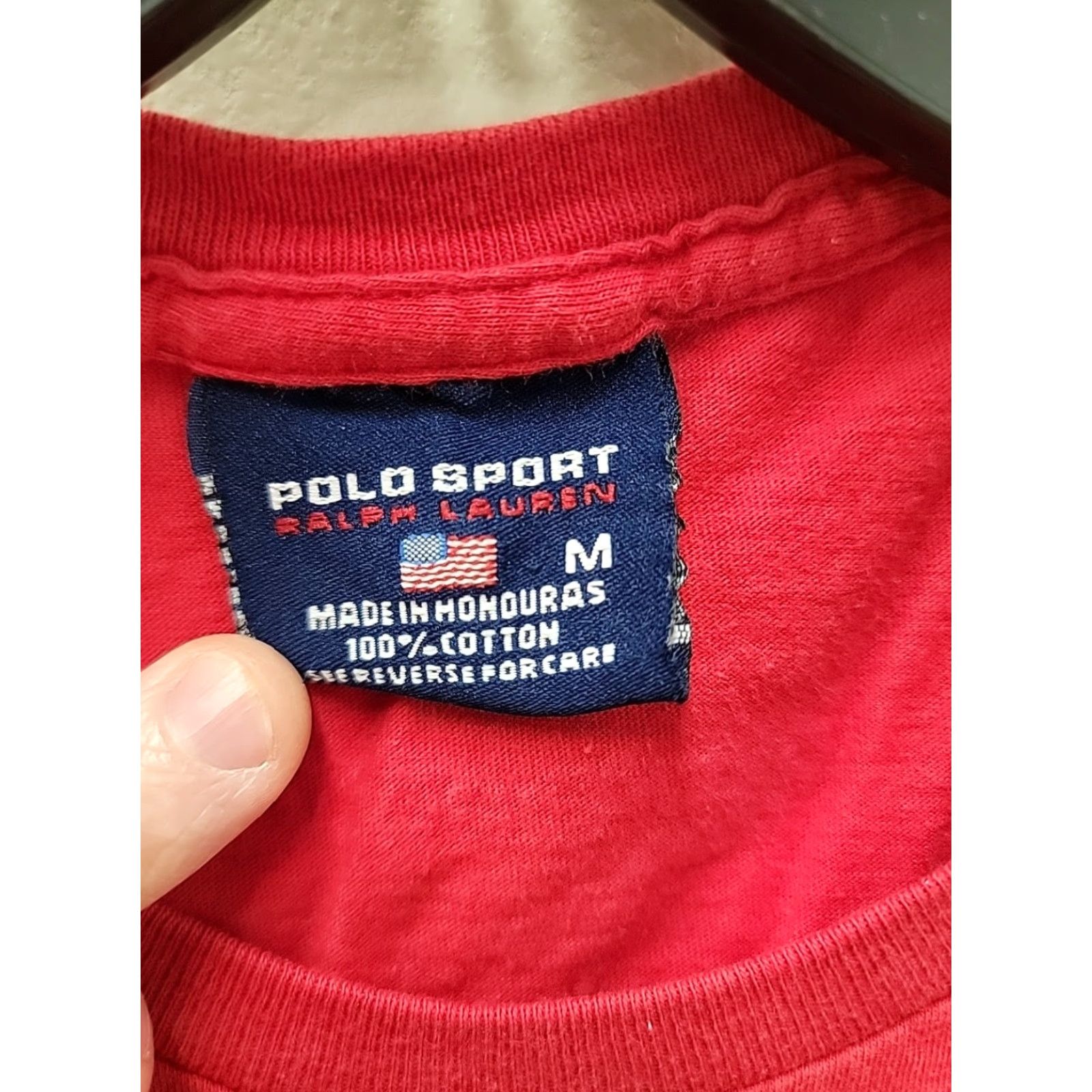 Vintage VINTAGE Polo Sport X Bloomingdales Red Graphic T Shirt Mens M Polo Sport Shirt Mens Red Graphic Print 90s Distressed Chest 22 Length 28.5 Size US M / EU 48-50 / 2 - 2 Thumbnail