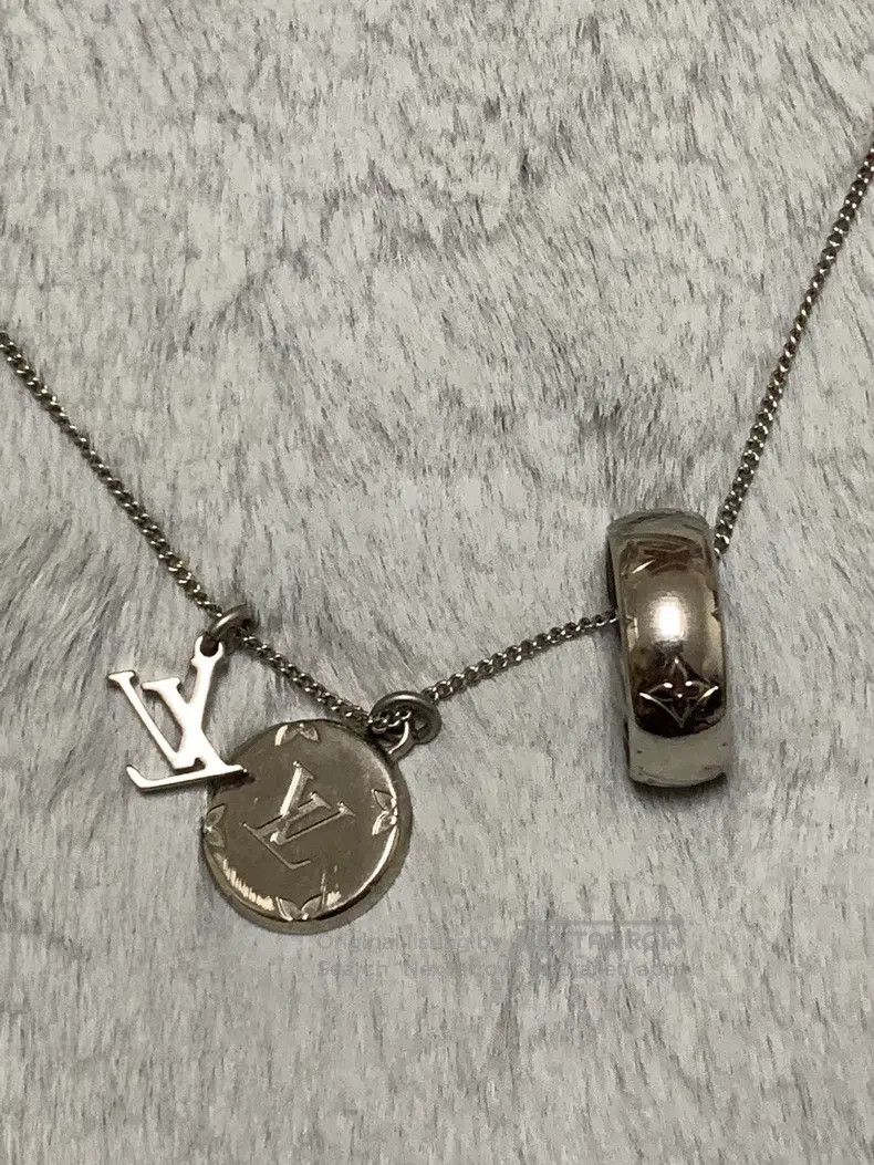Louis Vuitton Louis Vuitton Pendant triple strand necklace Size ONE SIZE - 6 Thumbnail