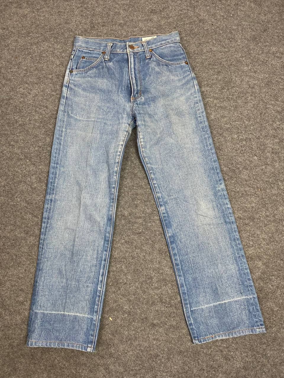 Vintage vintage wrangler lightwash denim nice design Size US 27 - 7 Thumbnail