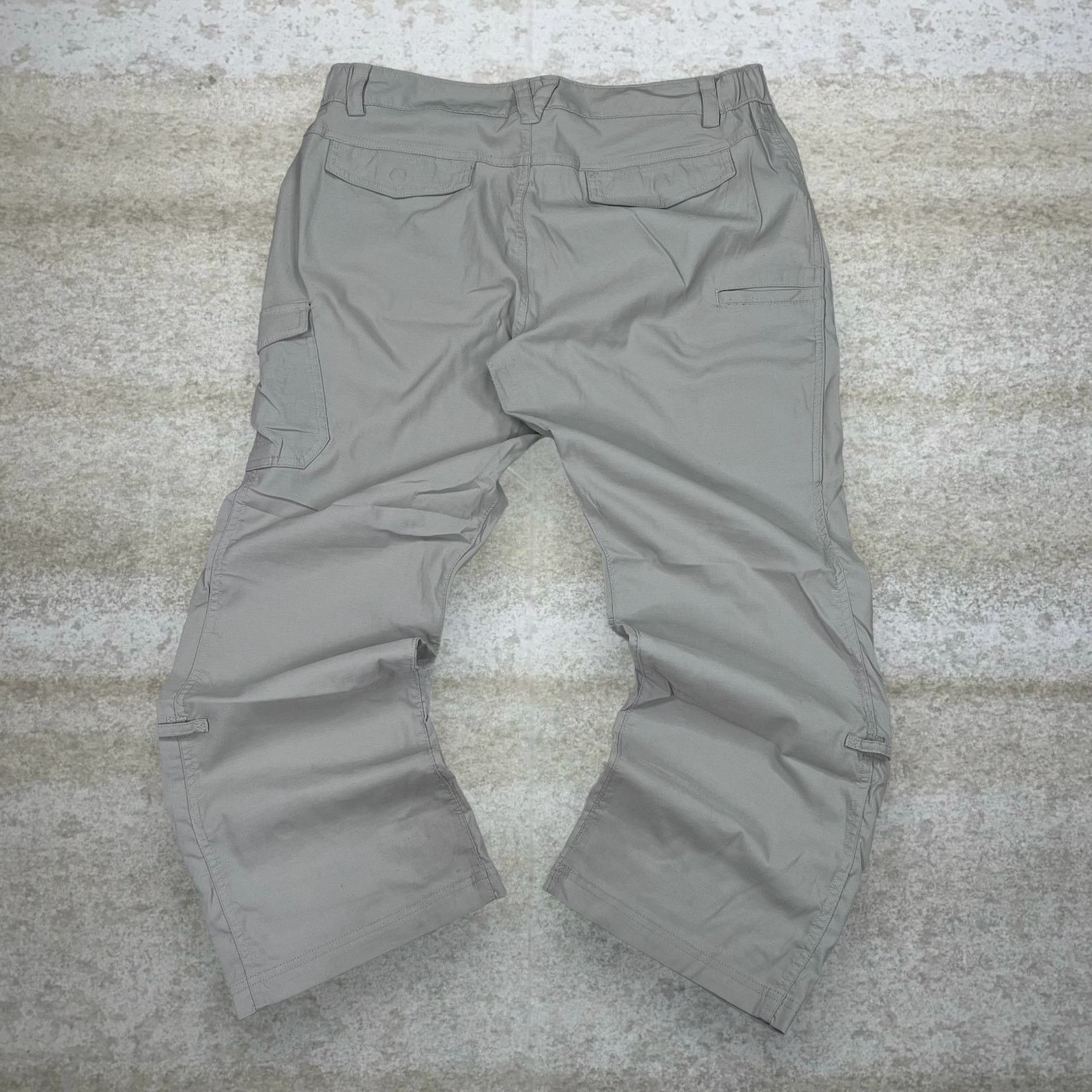 Duluth Trading Company Vintage Y2K Duluth Trading Hiking Pants 36x29 Relaxed Tan Size US 36 / EU 52 - 1 Thumbnail
