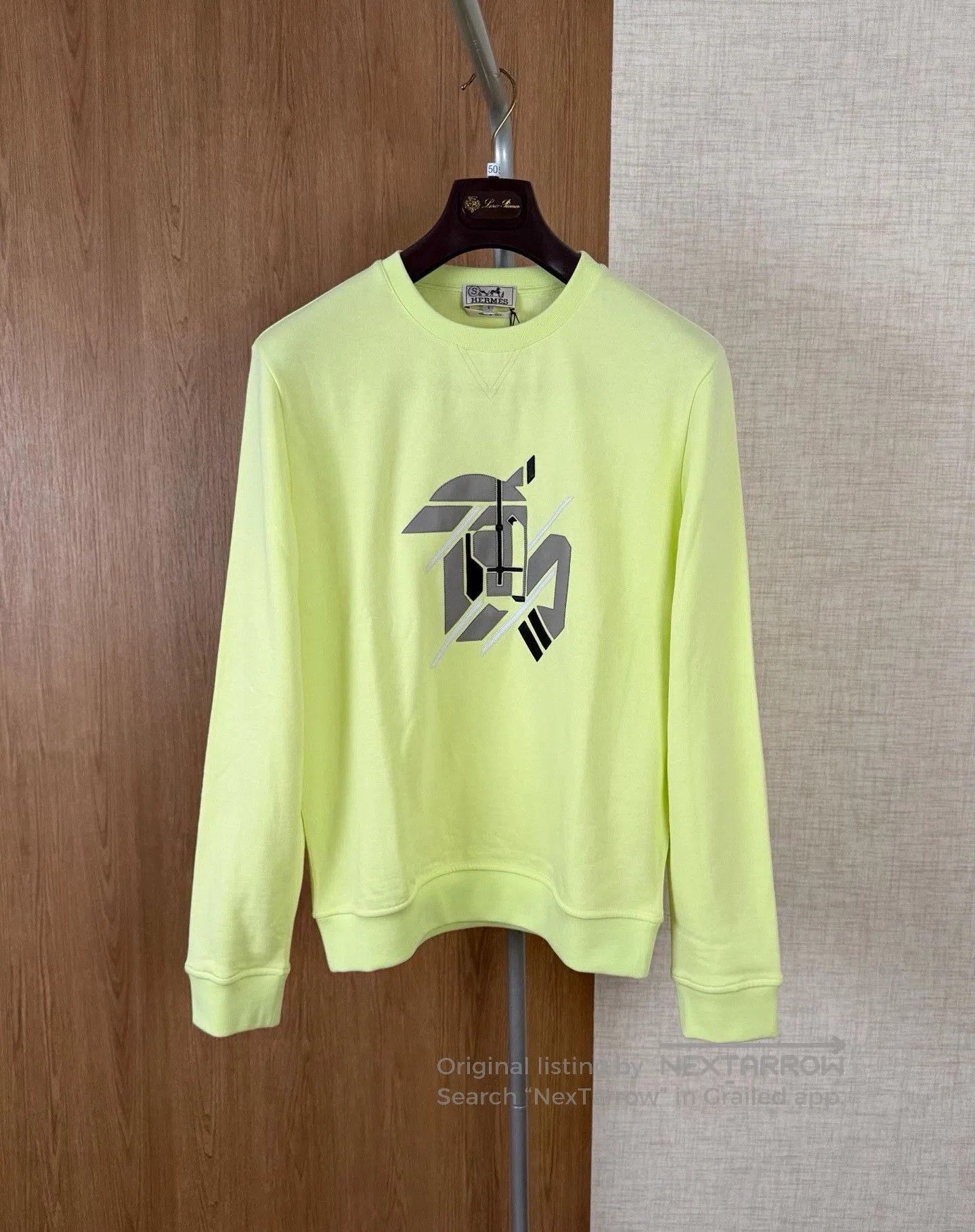 Hermes Hermes Men's Yellow Logo Sweatshirt. Size US S / EU 44-46 / 1 - 1 Thumbnail