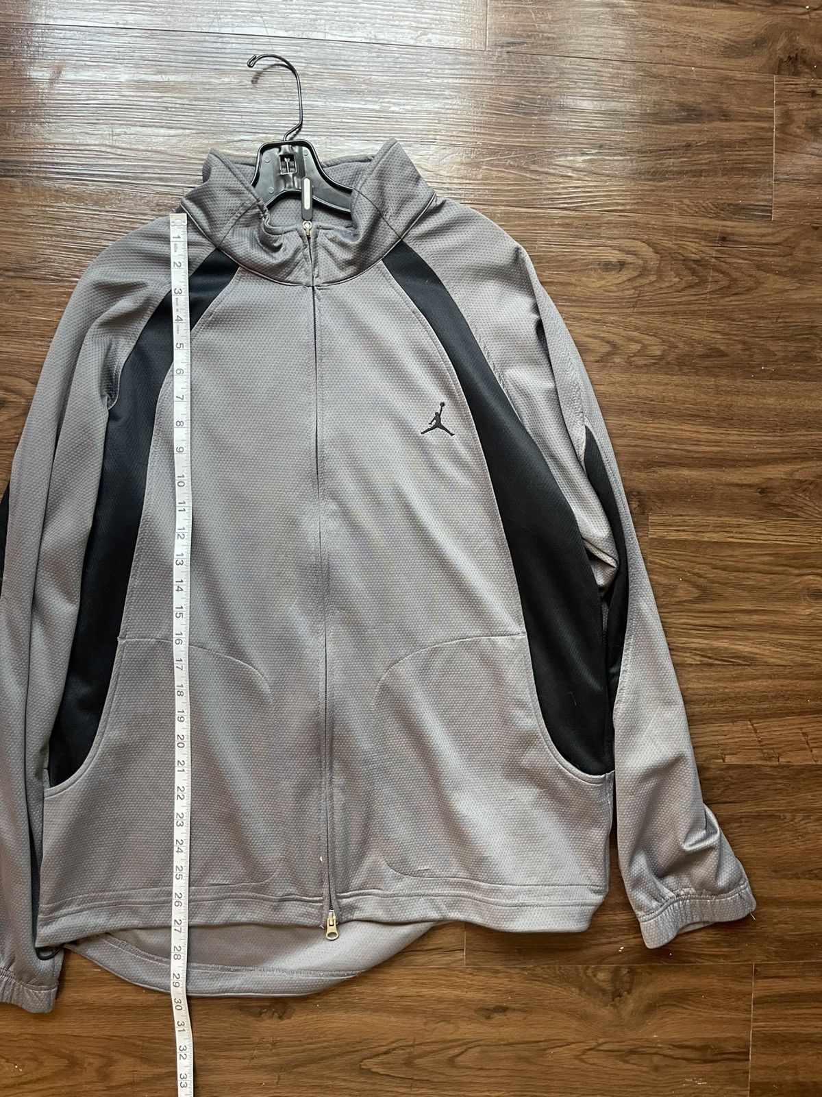 Jordan Brand × Nike × Vintage AIR JORDAN Full Zip Two Tone Track Jacket Polyester Size US L / EU 52-54 / 3 - 5 Thumbnail