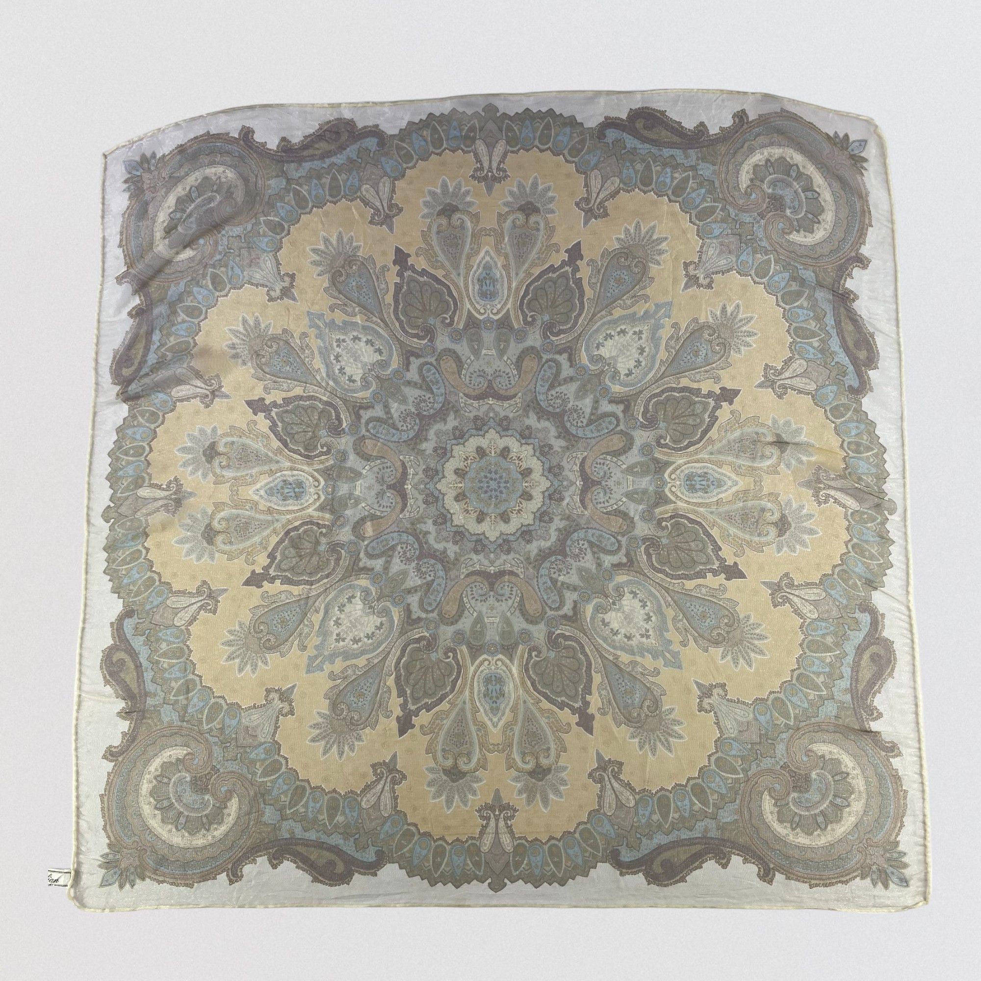 Japanese Brand × Vintage Vintage Paisley Silk Scarf SS026 Size ONE SIZE - 1 Thumbnail
