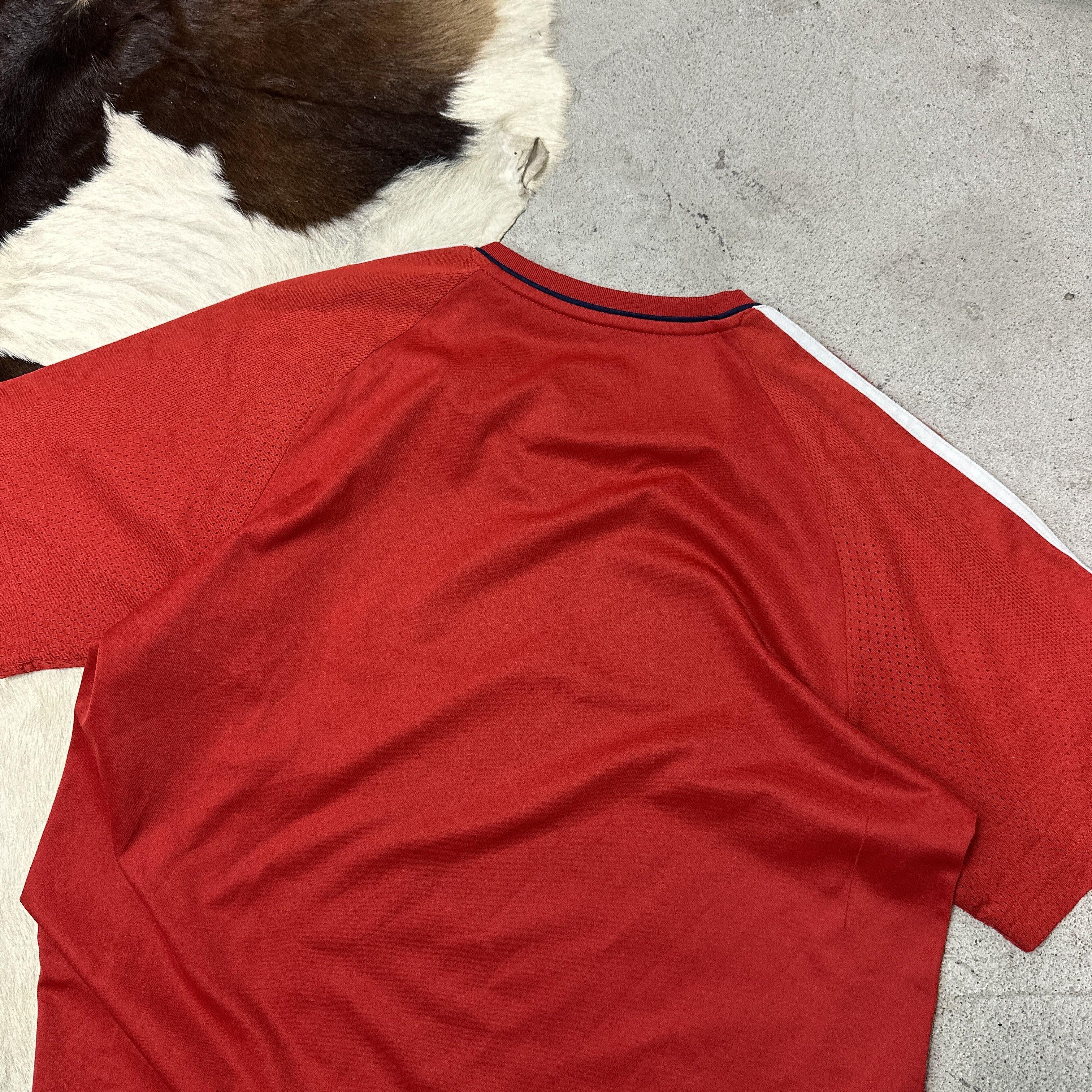 Adidas Vintage Sporty Streetwear Adidas Bayern Jersey Y2K Size US L / EU 52-54 / 3 - 6 Thumbnail