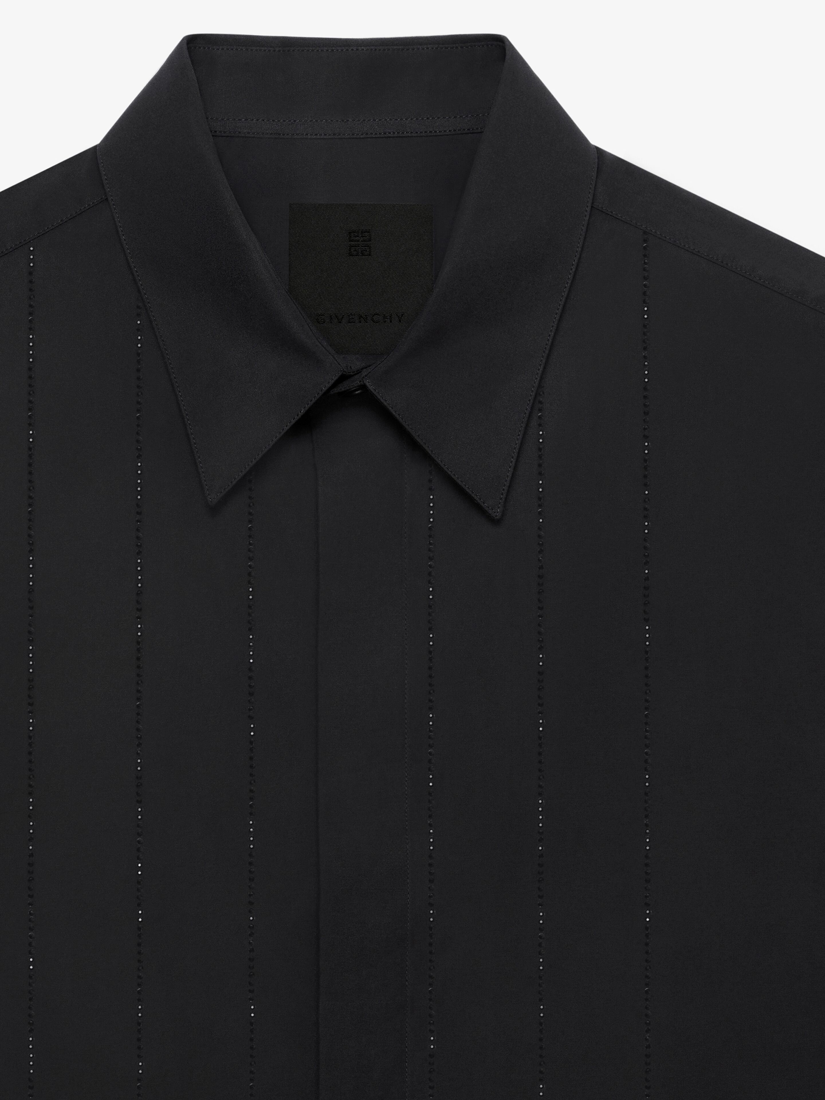 Givenchy o1w1db10925 Xmas Shirt Embroidery Palstron in Black Size US M / EU 48-50 / 2 - 2 Thumbnail