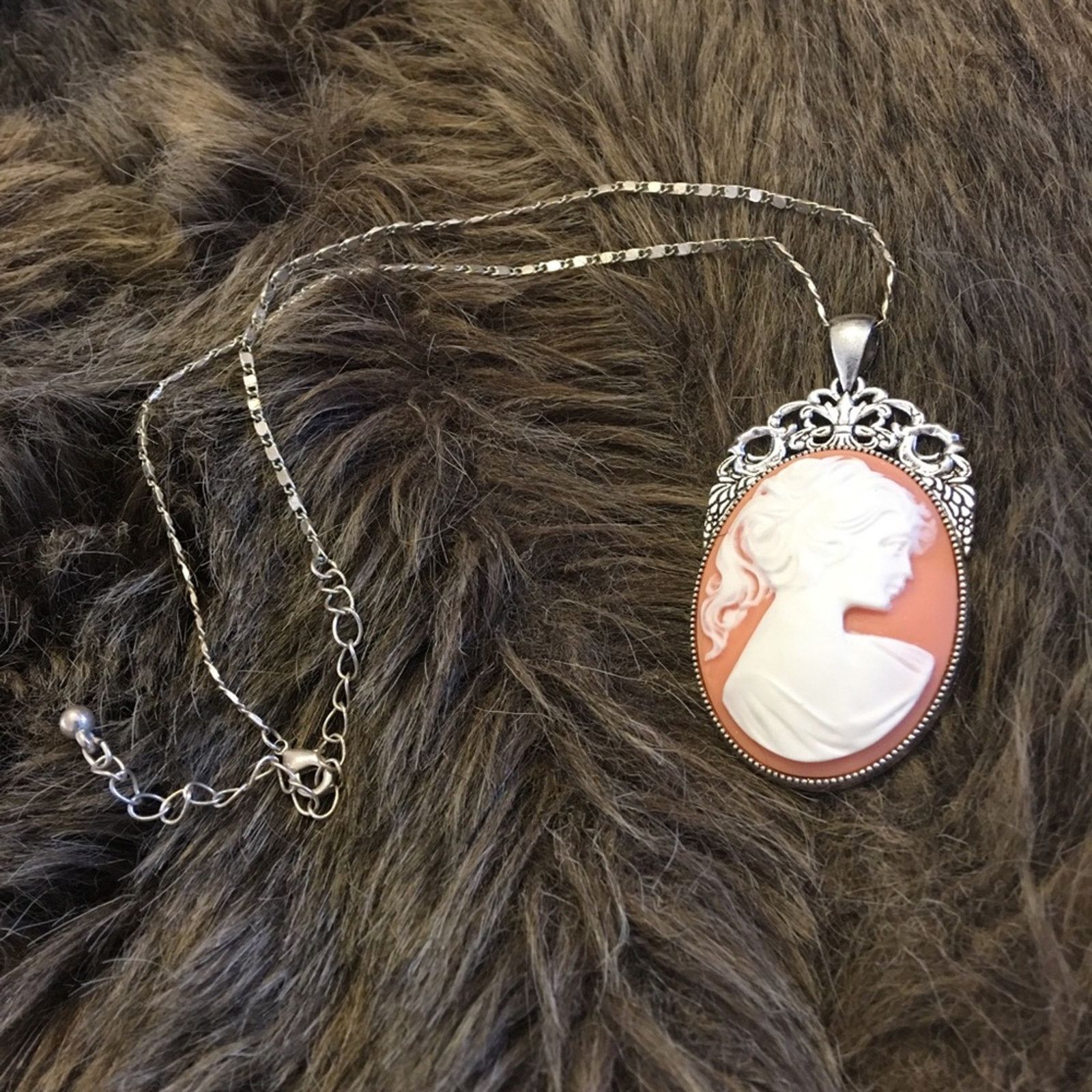 Jewelry Repurposed elegant lady cameo pendant on chain Size ONE SIZE - 6 Thumbnail