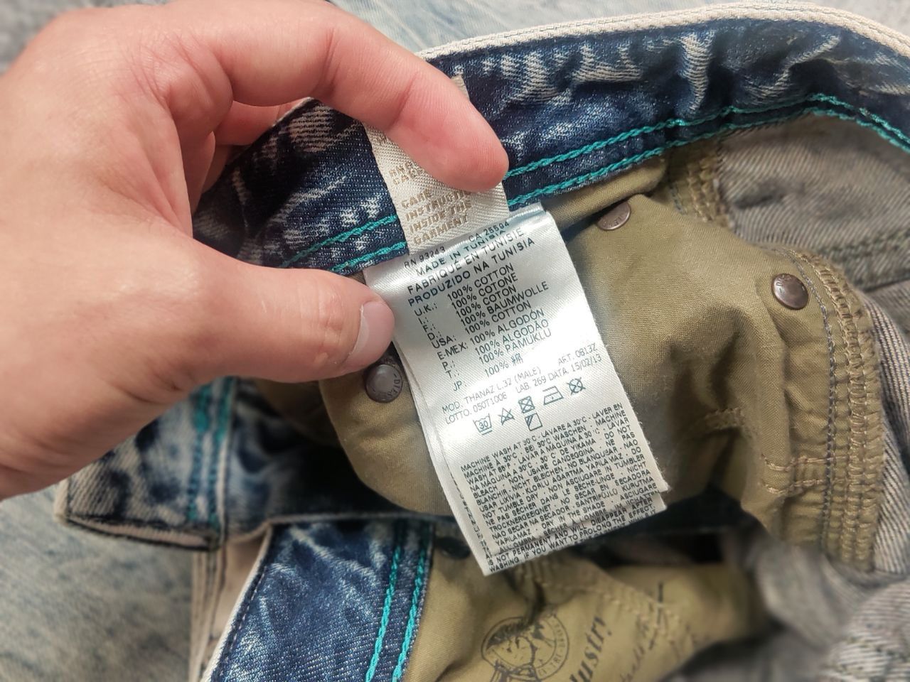 Diesel Diesel Thanaz Vintage Washed Distressed Denim Jeans l.g.b. Size US 30 / EU 46 - 21 Thumbnail