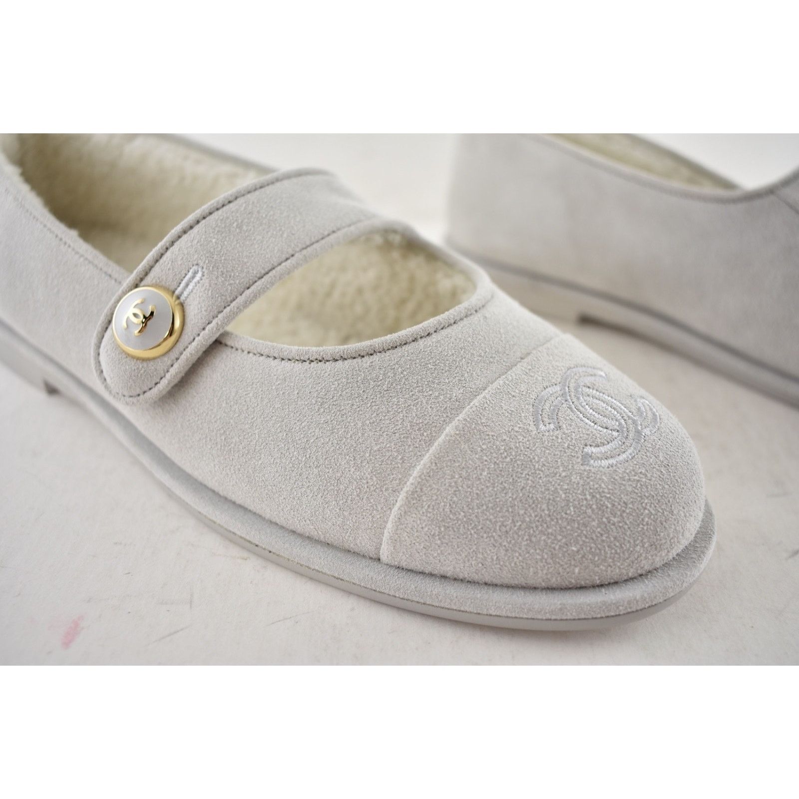 Chanel Chanel Shearling Mary Jane Moccasin Ballet Loafer Flat 38 Size US 8 / IT 38 - 5 Thumbnail