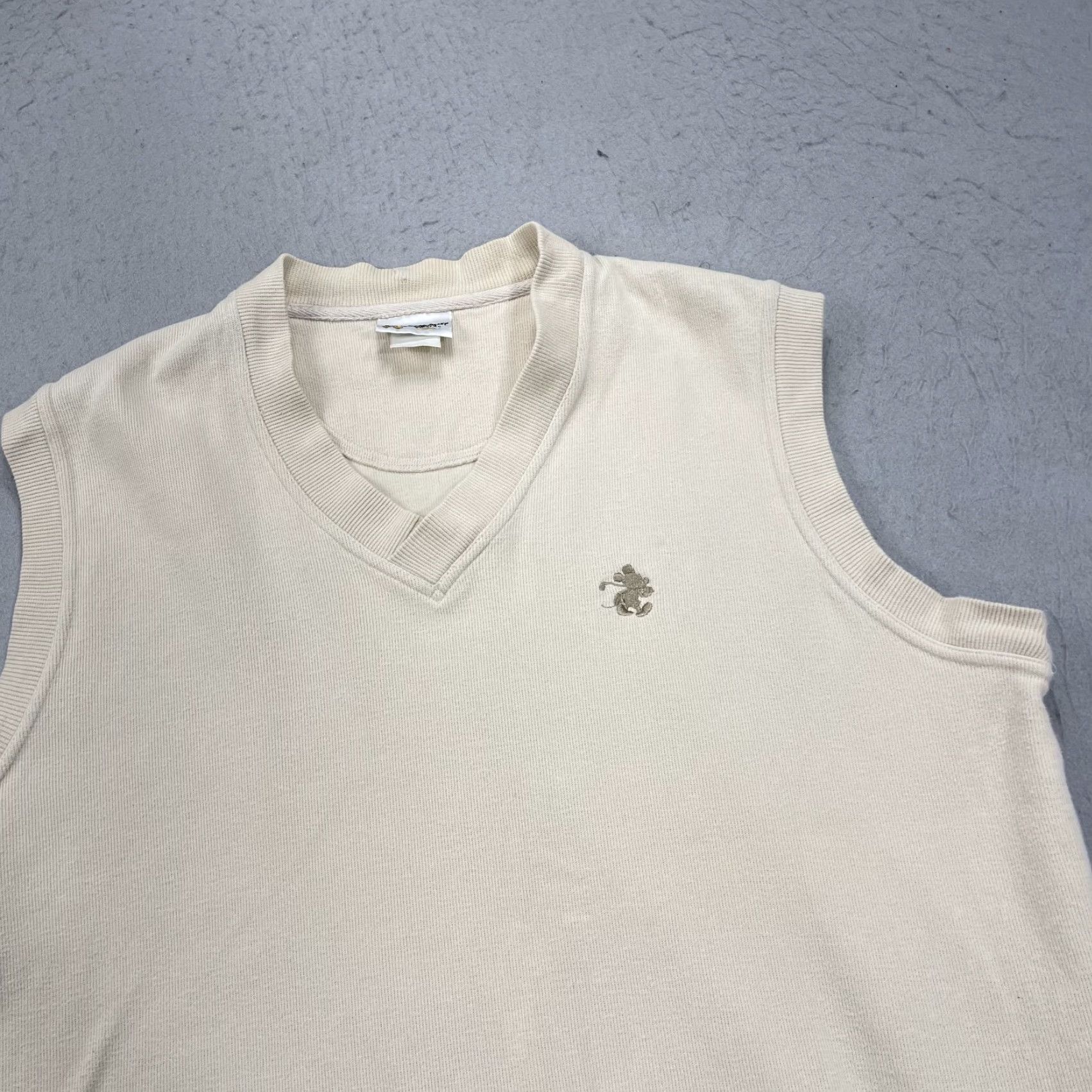 Disney VINTAGE Disney Golf Sweater Vest Mens XL Beige Cotton Knit Mickey Mouse 90s Size US XL / EU 56 / 4 - 3 Thumbnail