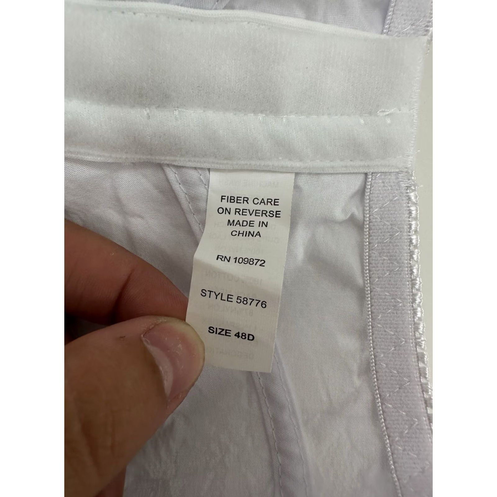Bones No Bones Bra Womens Bra Size 48D White Front Closure NWTs Black 58776 Adjustable Strap Plus Size Cup D Womens Bra Size ONE SIZE - 4 Thumbnail