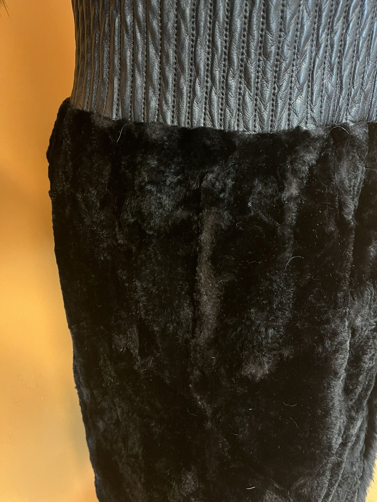 Yves Saint Laurent Yves Saint Laurent fur coat Size M / US 6-8 / IT 42-44 - 11 Thumbnail