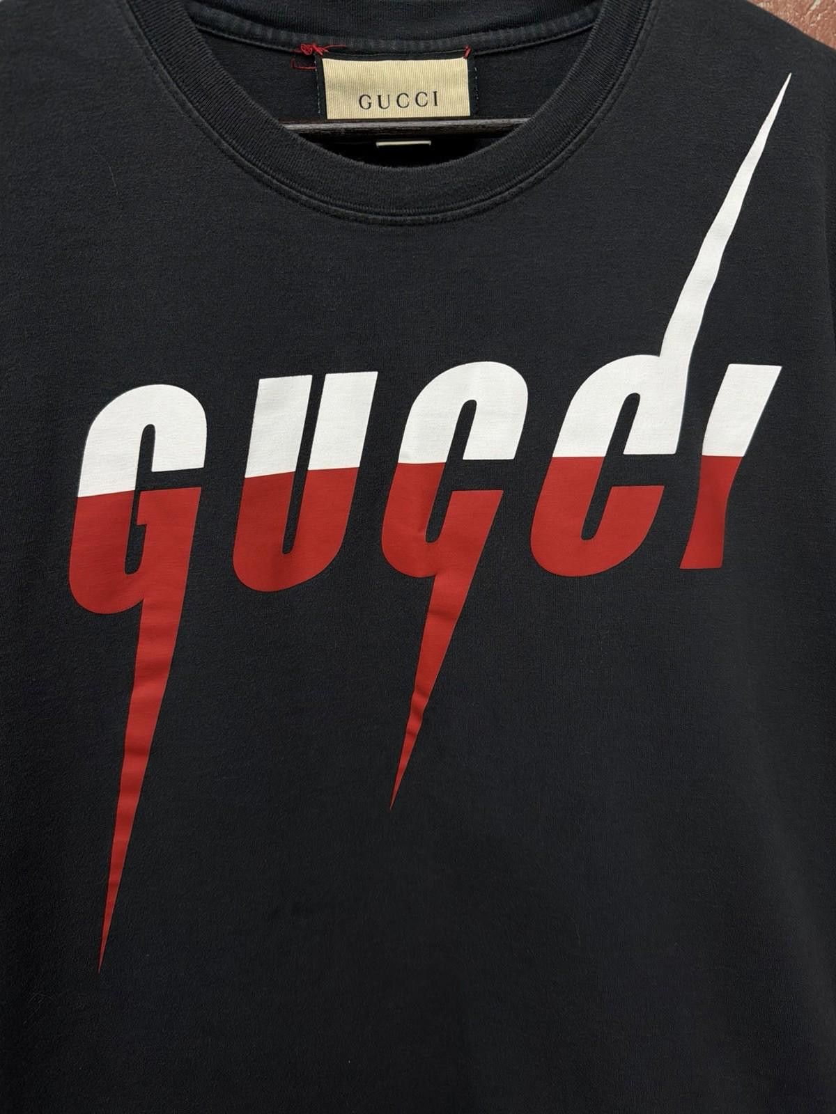Gucci Gucci Men's Short Sleeve T-Shirt Blade Logo Black Size XL Size US XL / EU 56 / 4 - 4 Thumbnail
