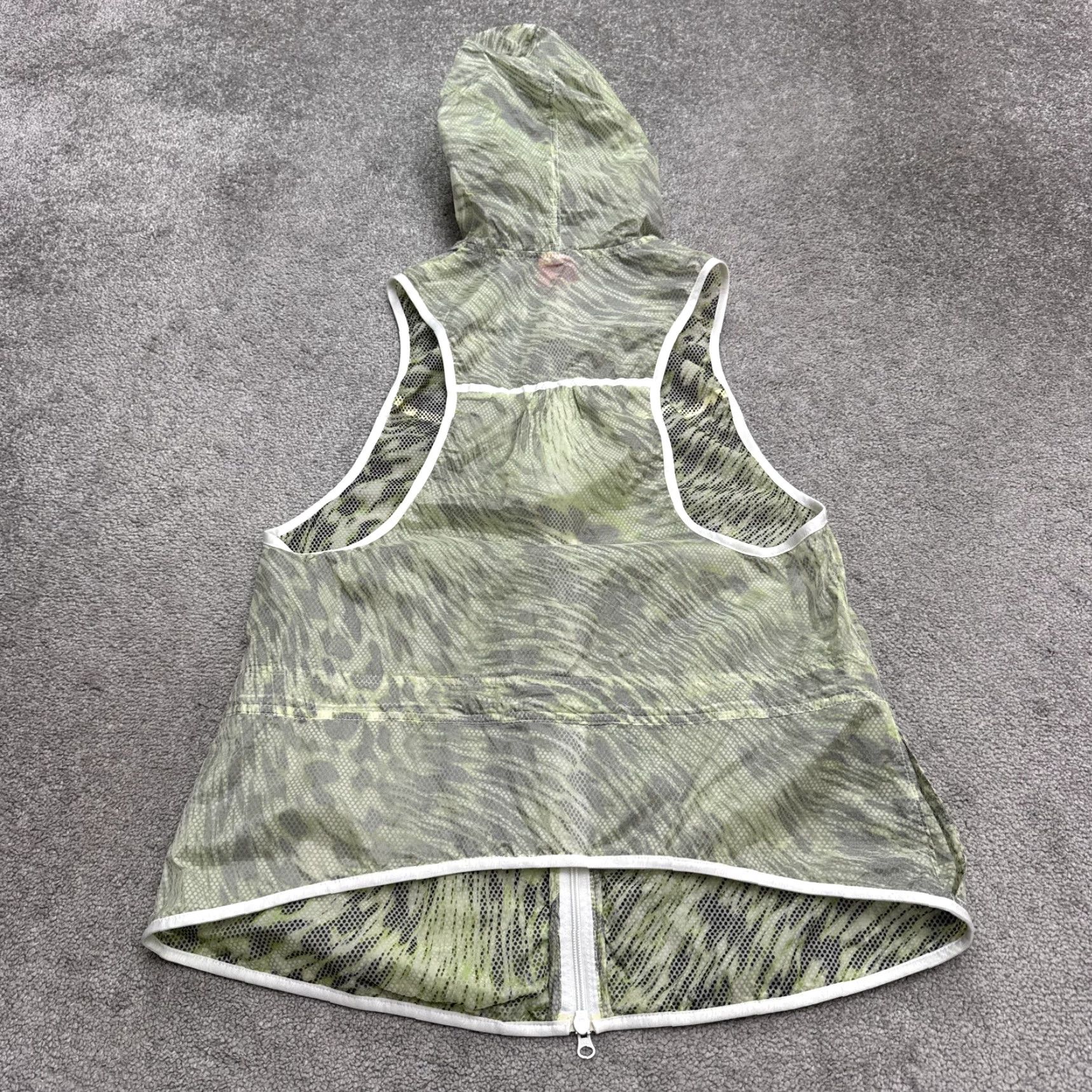 Nike Nike Sleeveless Lightweight Hoodie Vest Jeacket Womens L Green Full Zip Casual Sports Outdoor Size L / US 10 / IT 46 - 2 Thumbnail